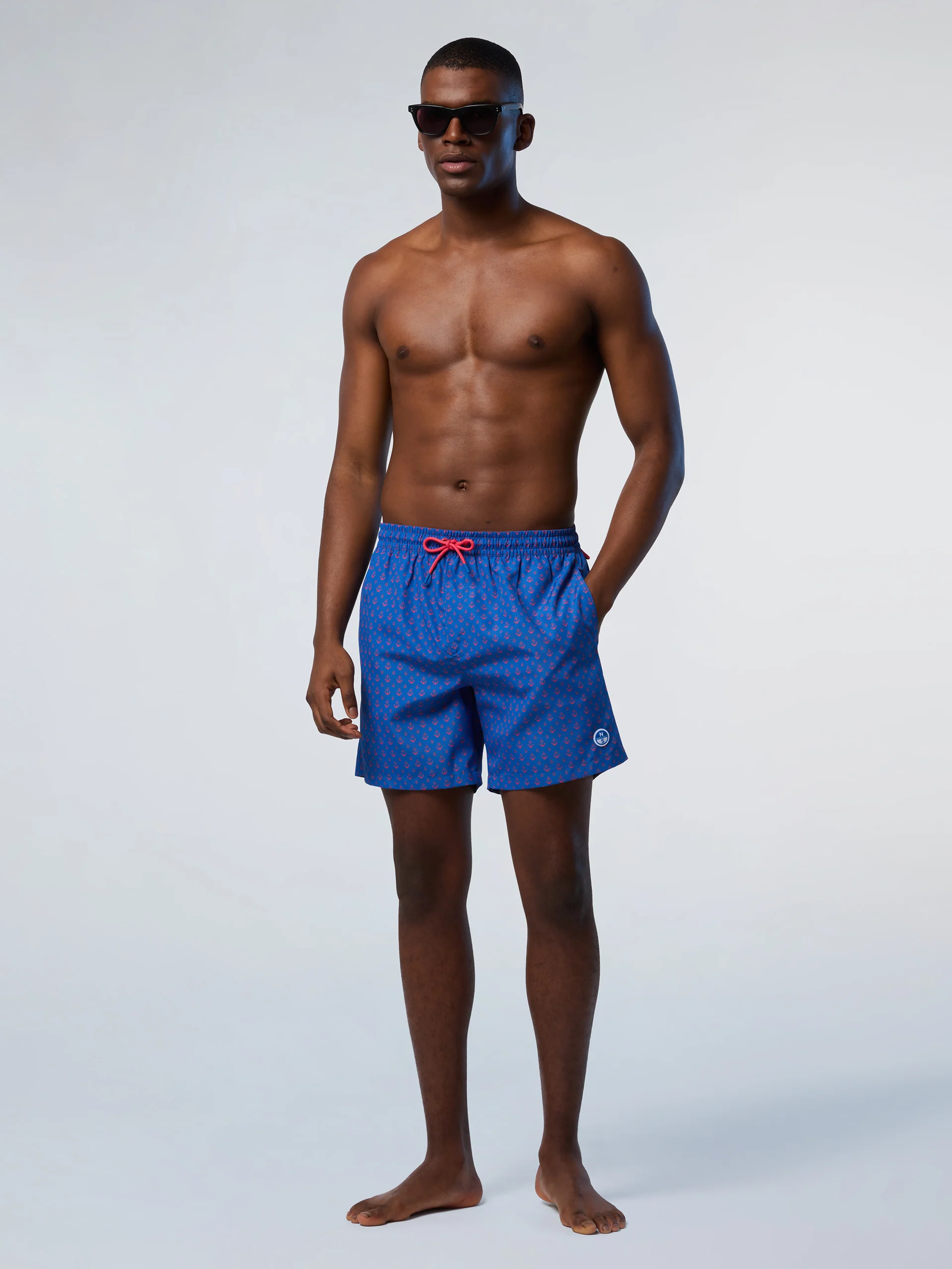 Swim shorts with graphic print - Image 11