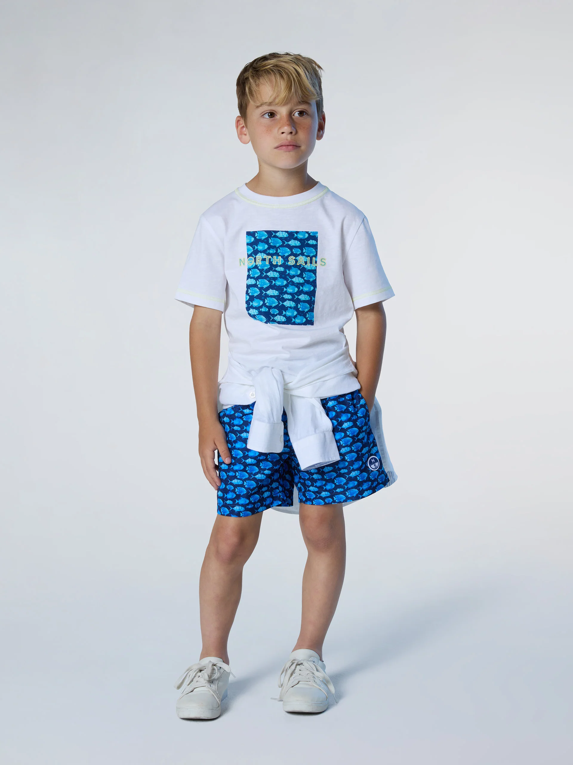 Swim shorts with all-over print - Image 12