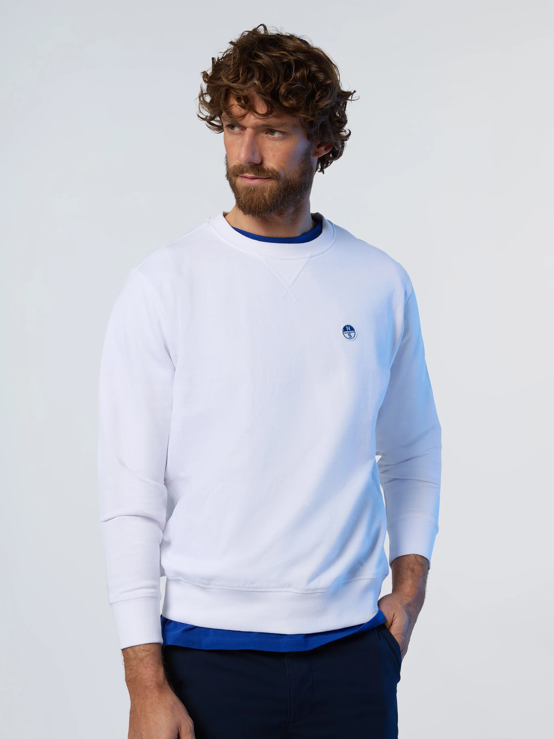 Sweatshirt with logo patch - Image 2