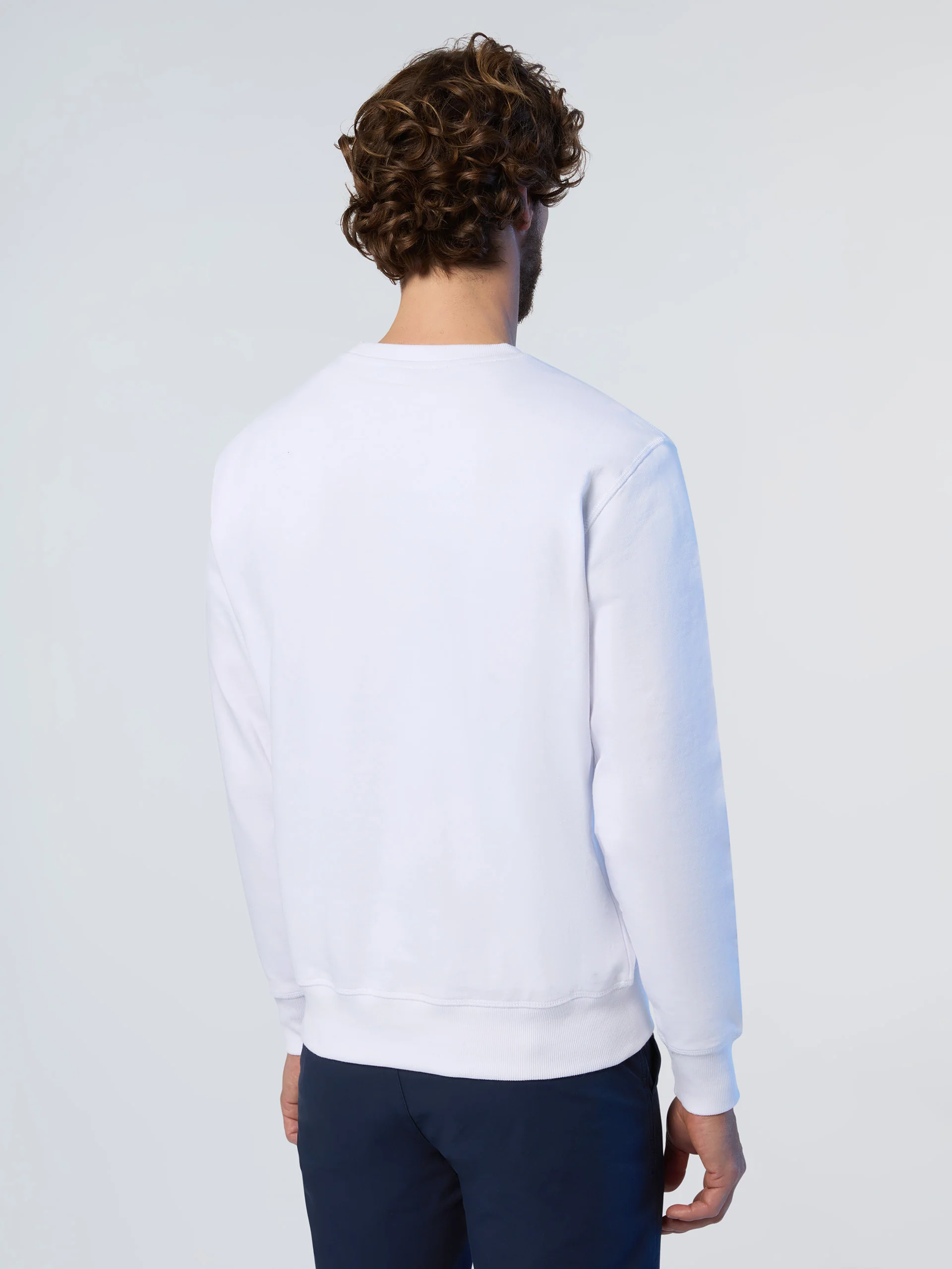 Sweatshirt with logo patch - Image 3