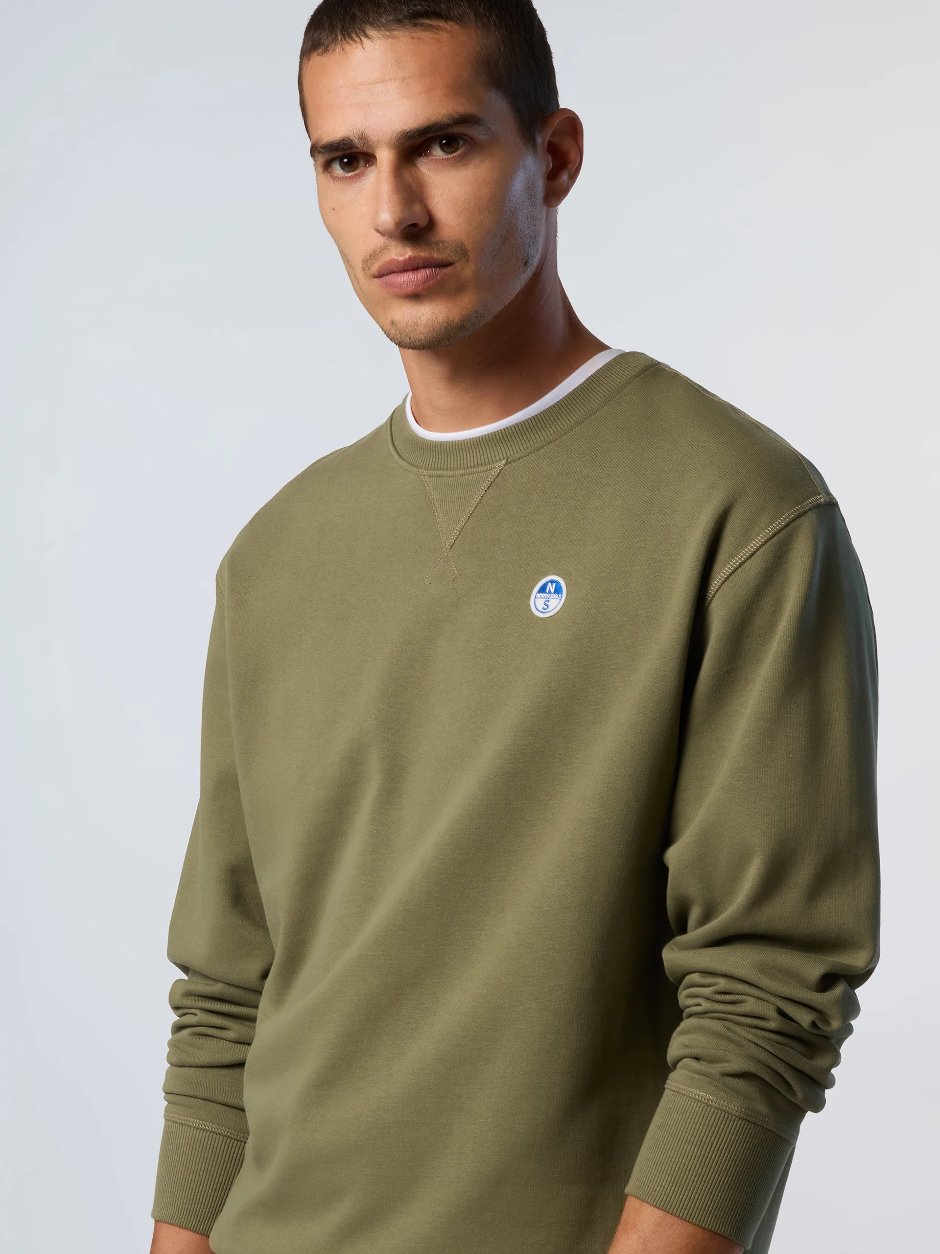 Sweatshirt with logo patch - Image 7