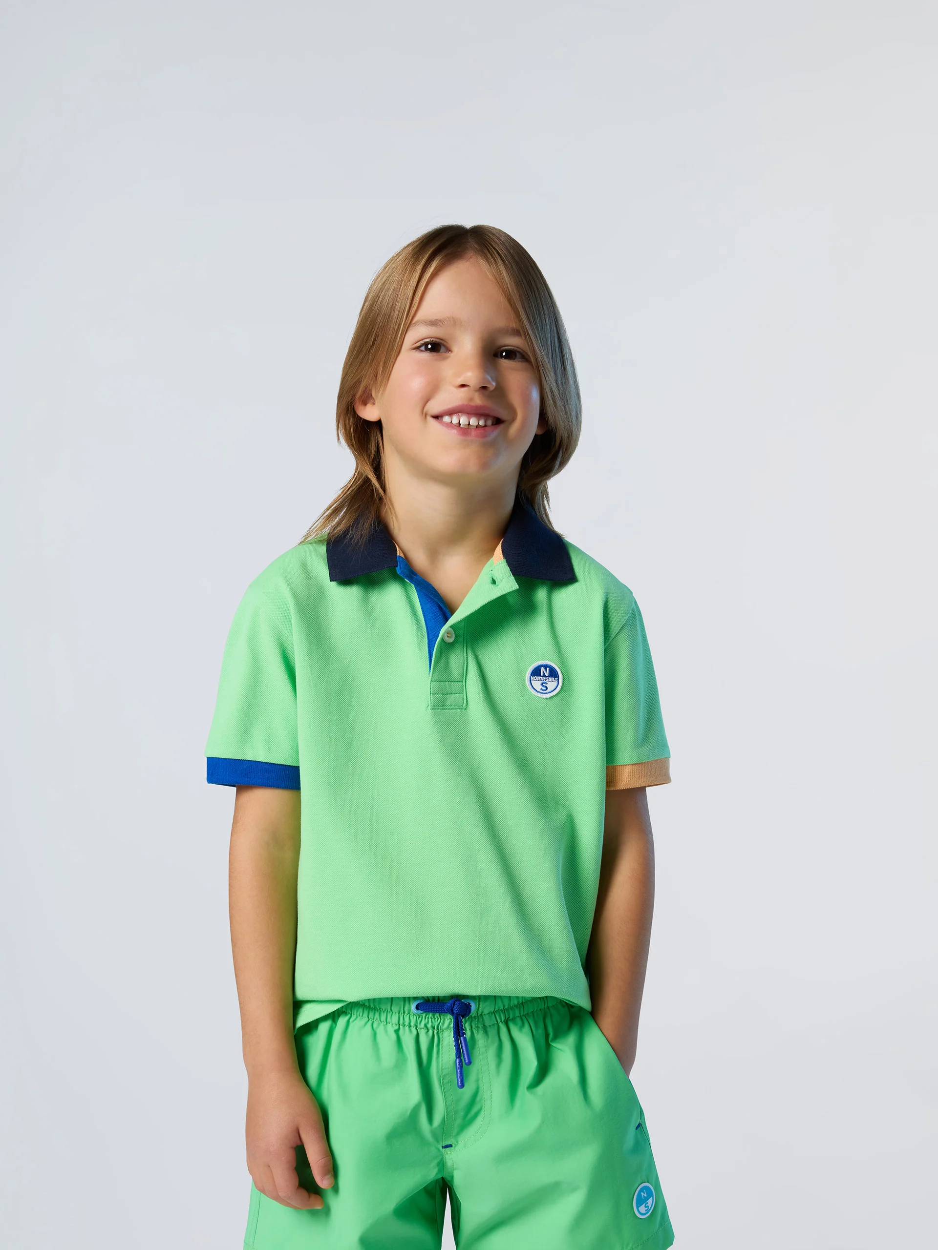 Swim shorts with contrast pocket - Image 8