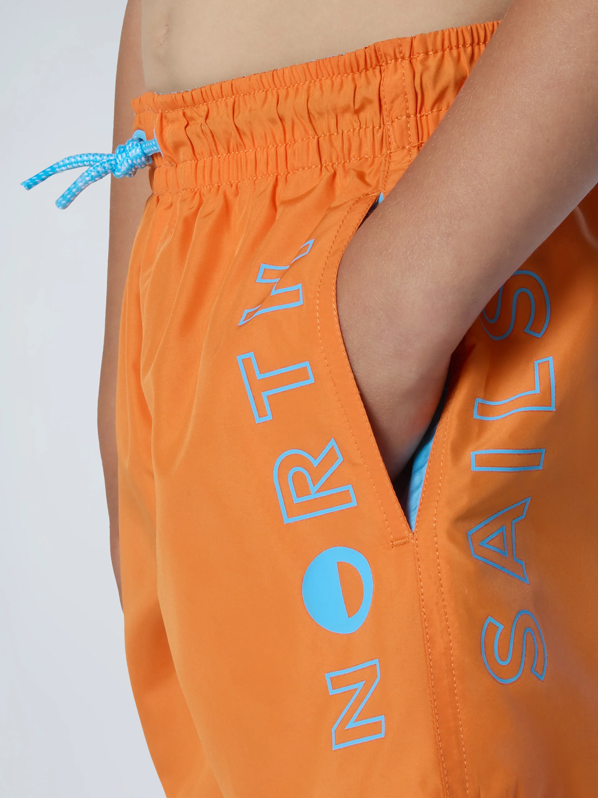 Swim shorts with vertical print - Image 6