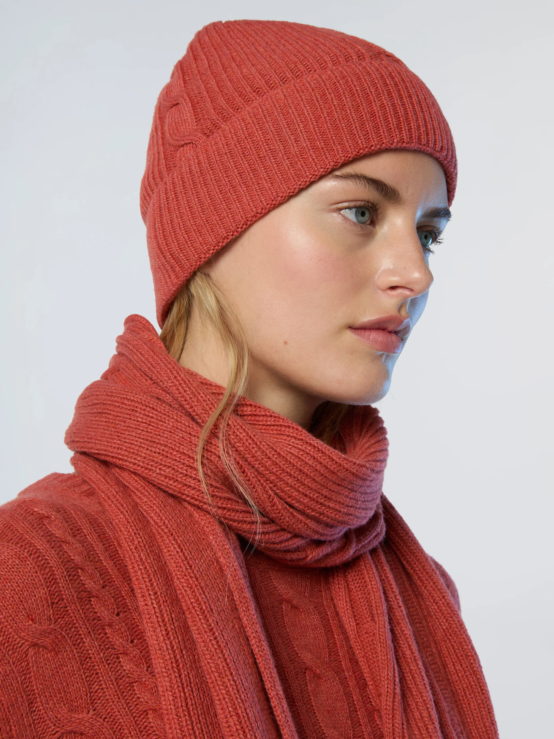 Cable-knit beanie - Image 3