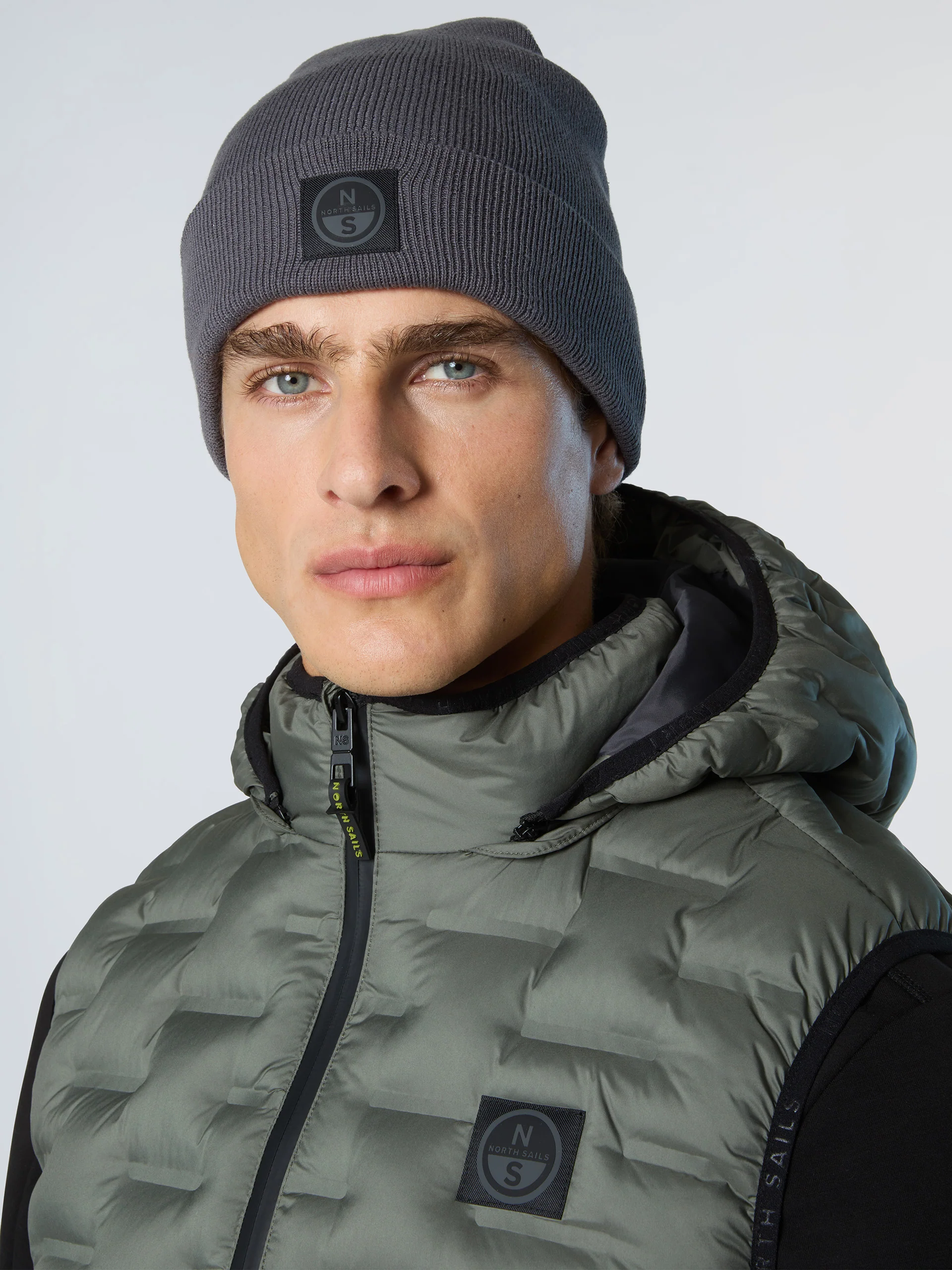Beanie with North Tech patch - Image 11