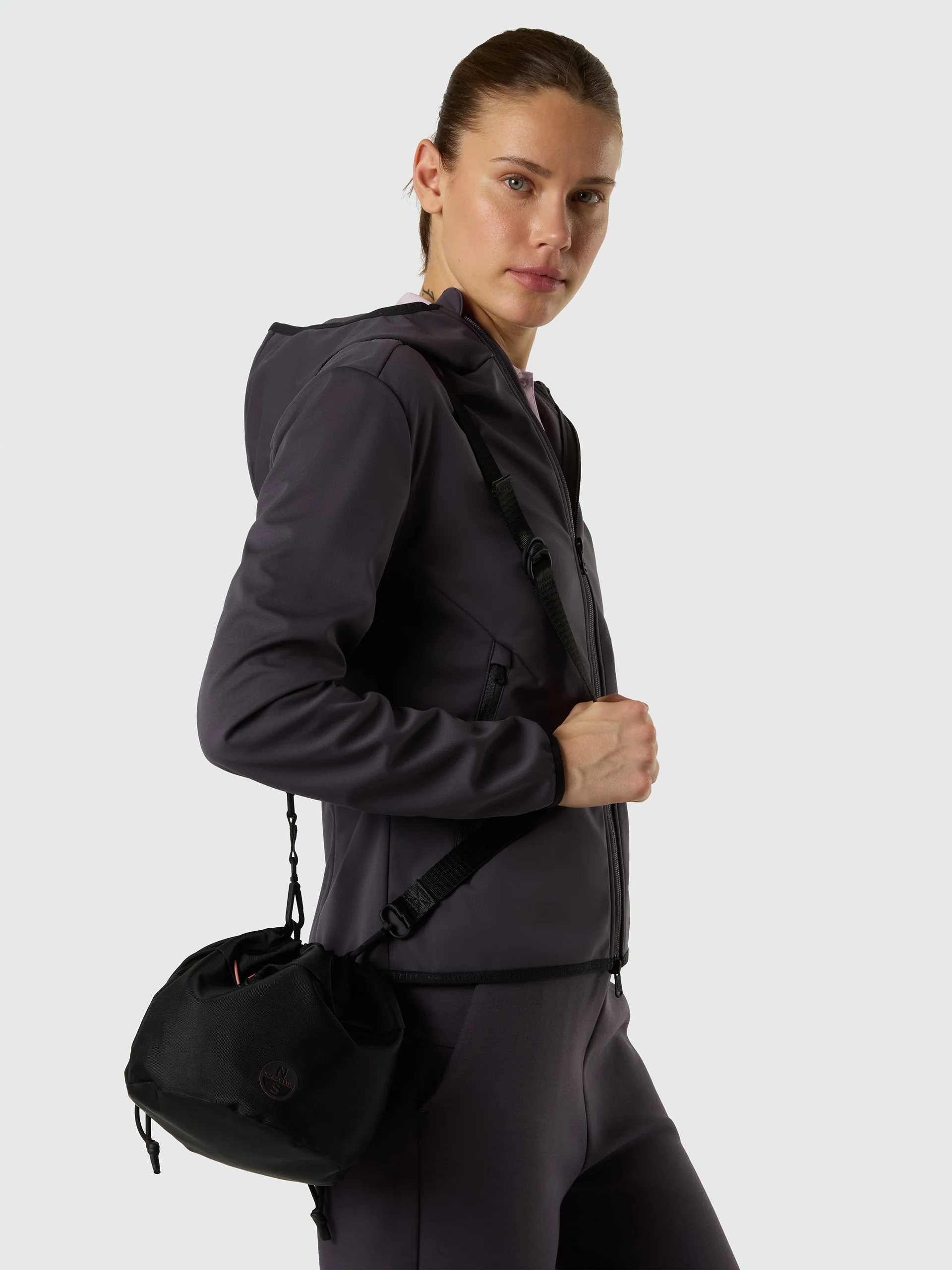 Drawstring bucket bag - Image 7