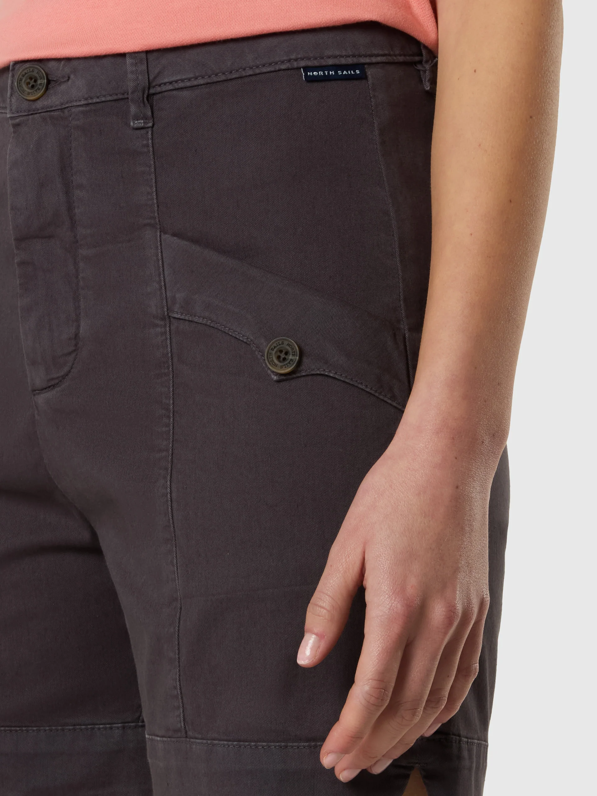 Gabardine cargo shorts - Image 16