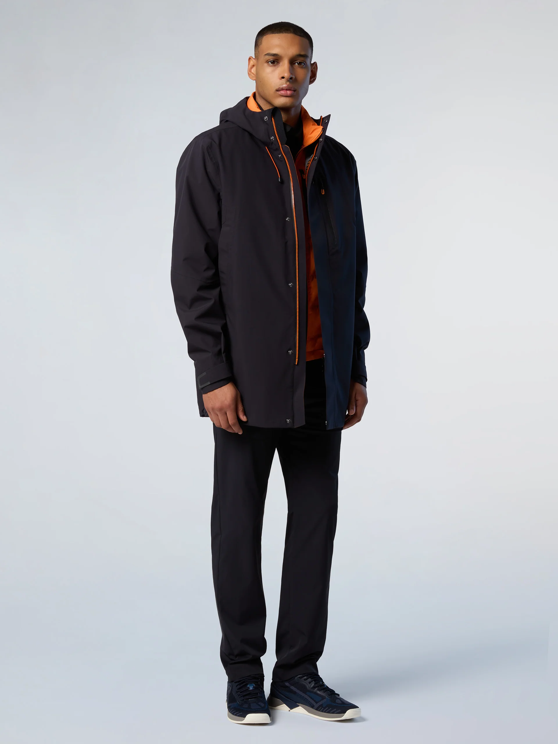 Commuter Trench - Image 5