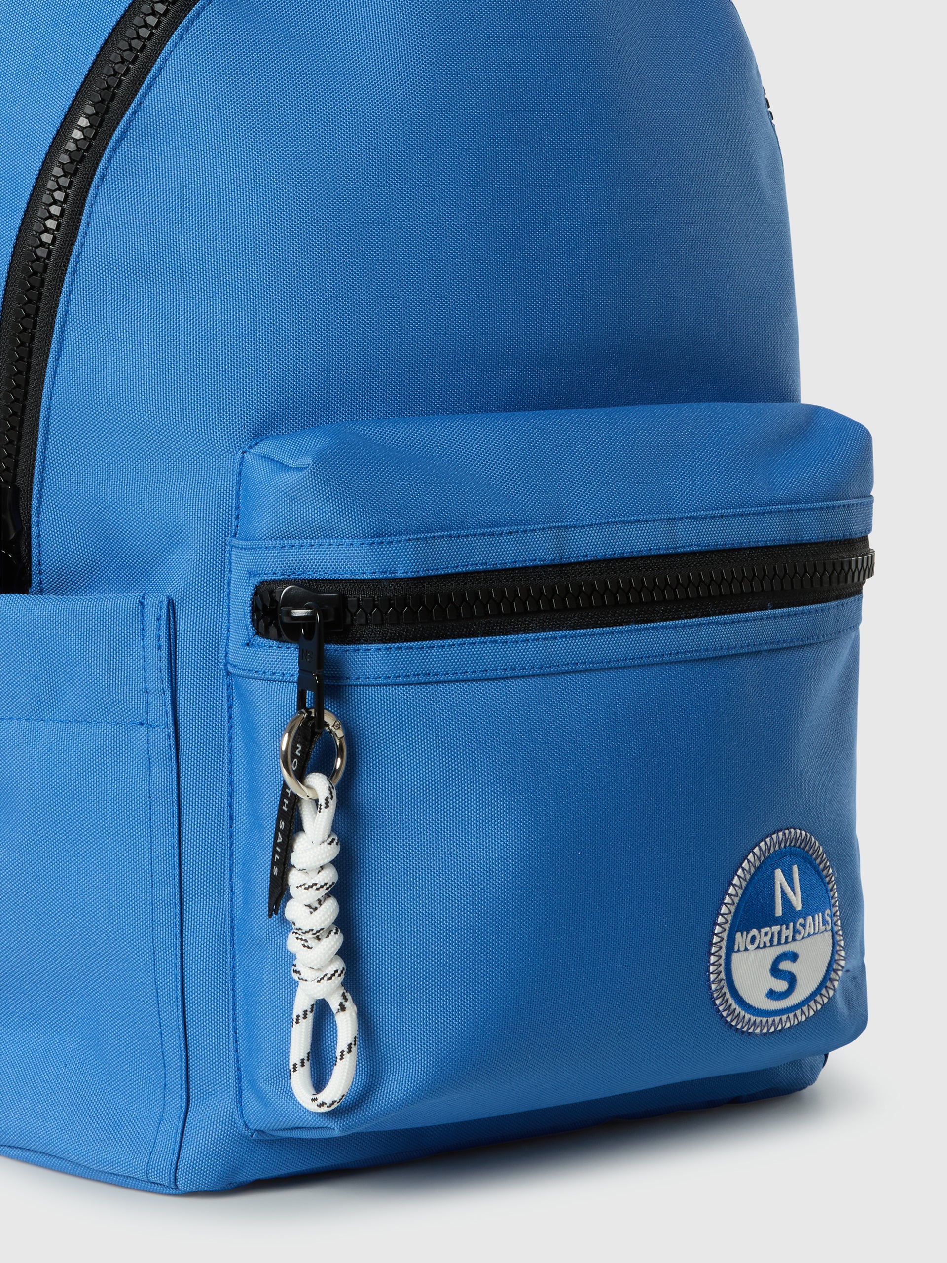 Waterproof canvas backpack - Image 3