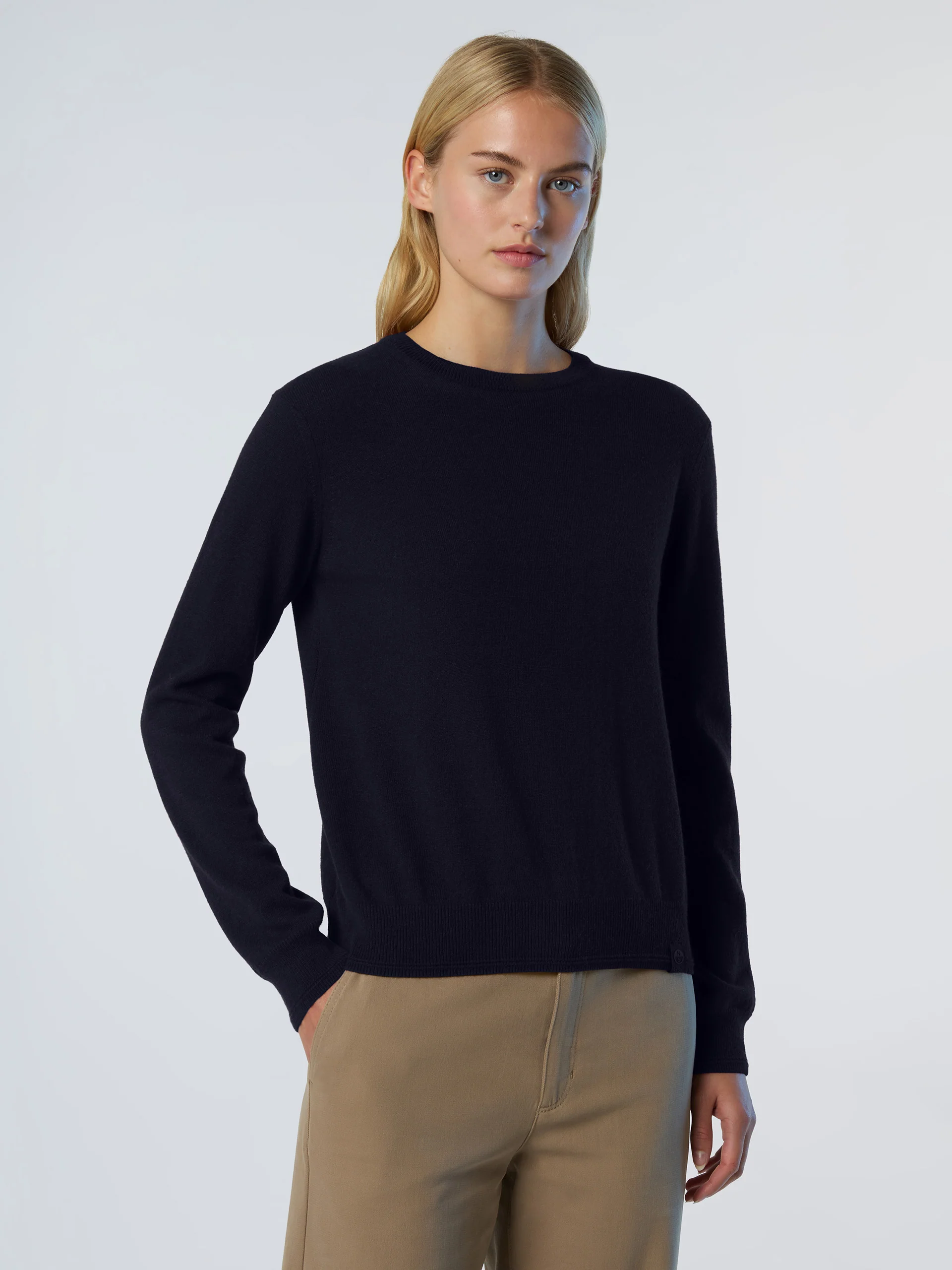 Crew-neck cashmere blend sweater - Image 16