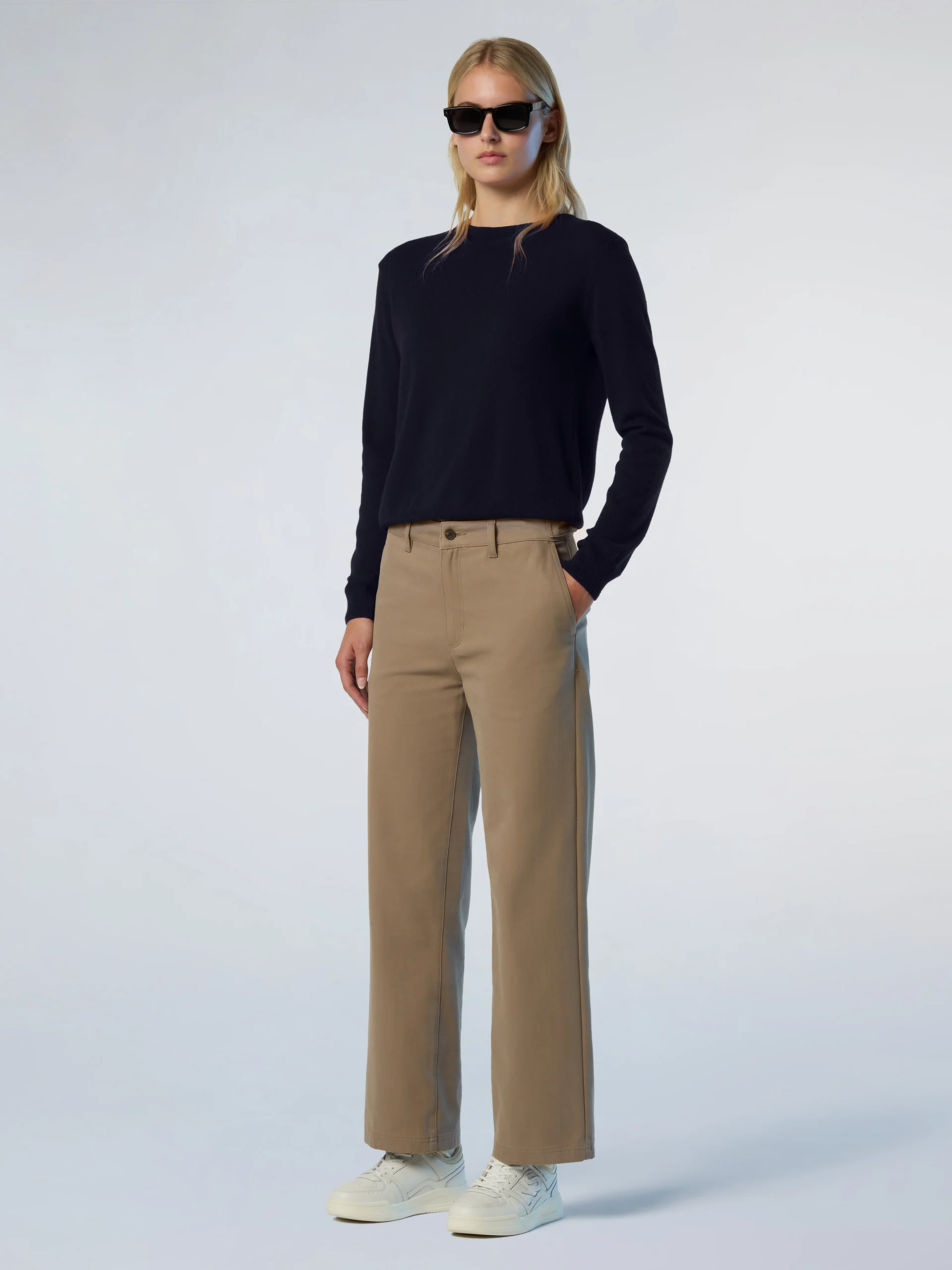 Crew-neck cashmere blend sweater - Image 18