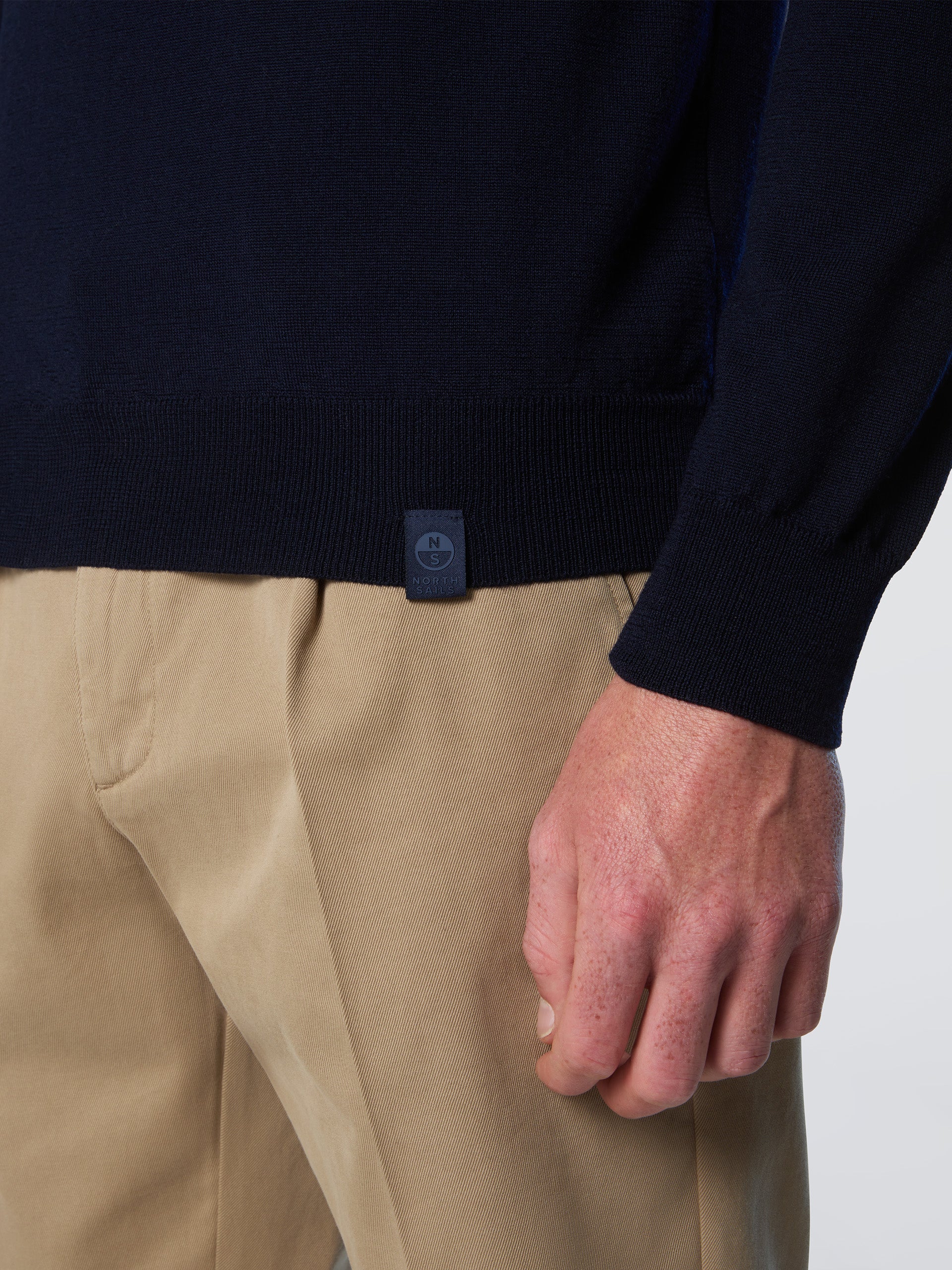 Merino wool crew-neck sweater - Image 18