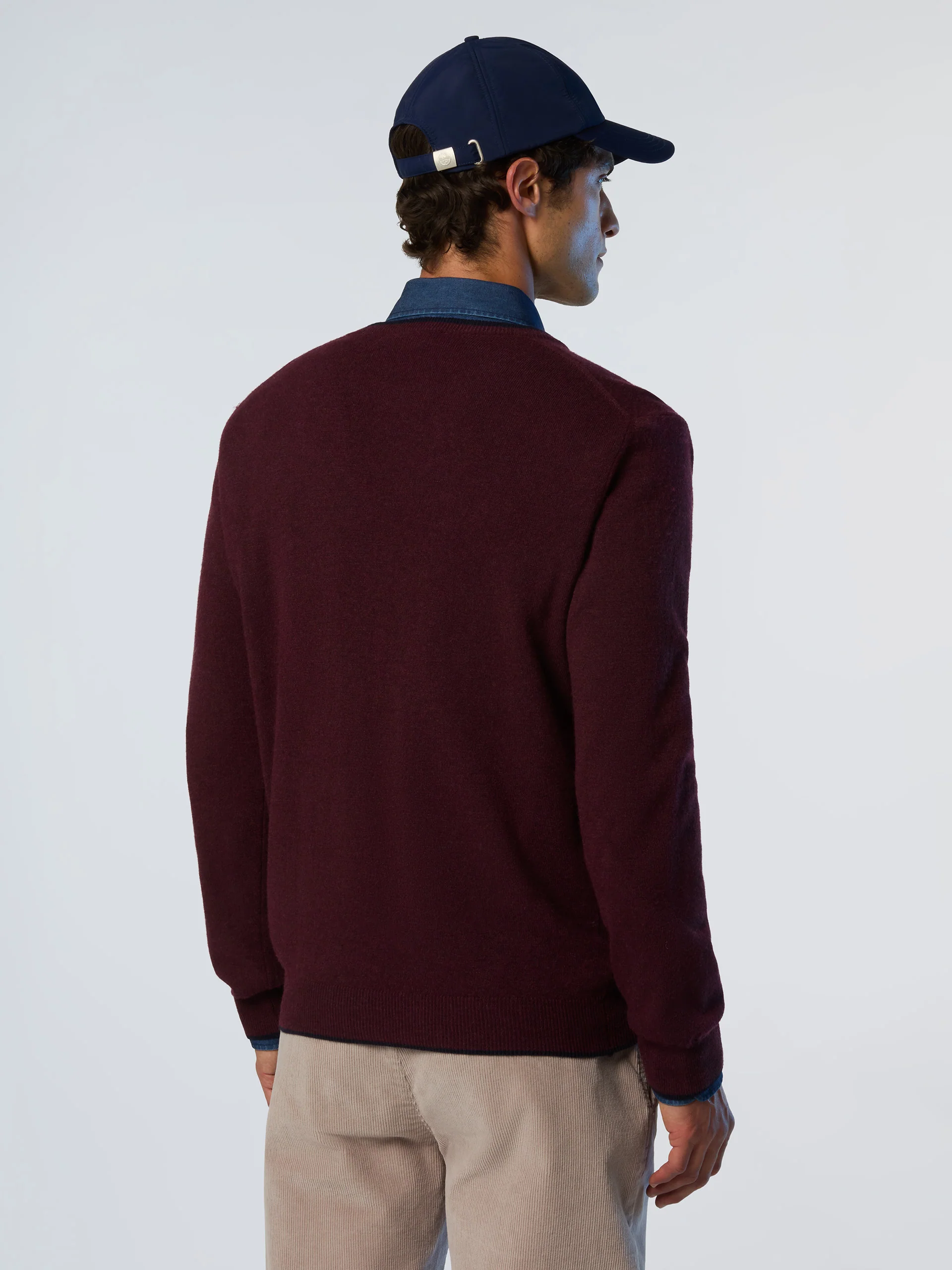 Crew-neck sweater with embroidered logo - Image 10