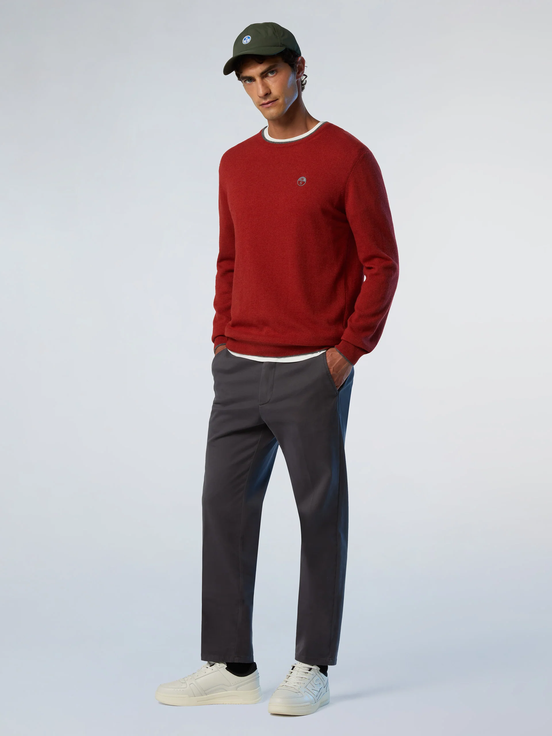 Crew-neck sweater with embroidered logo - Image 17