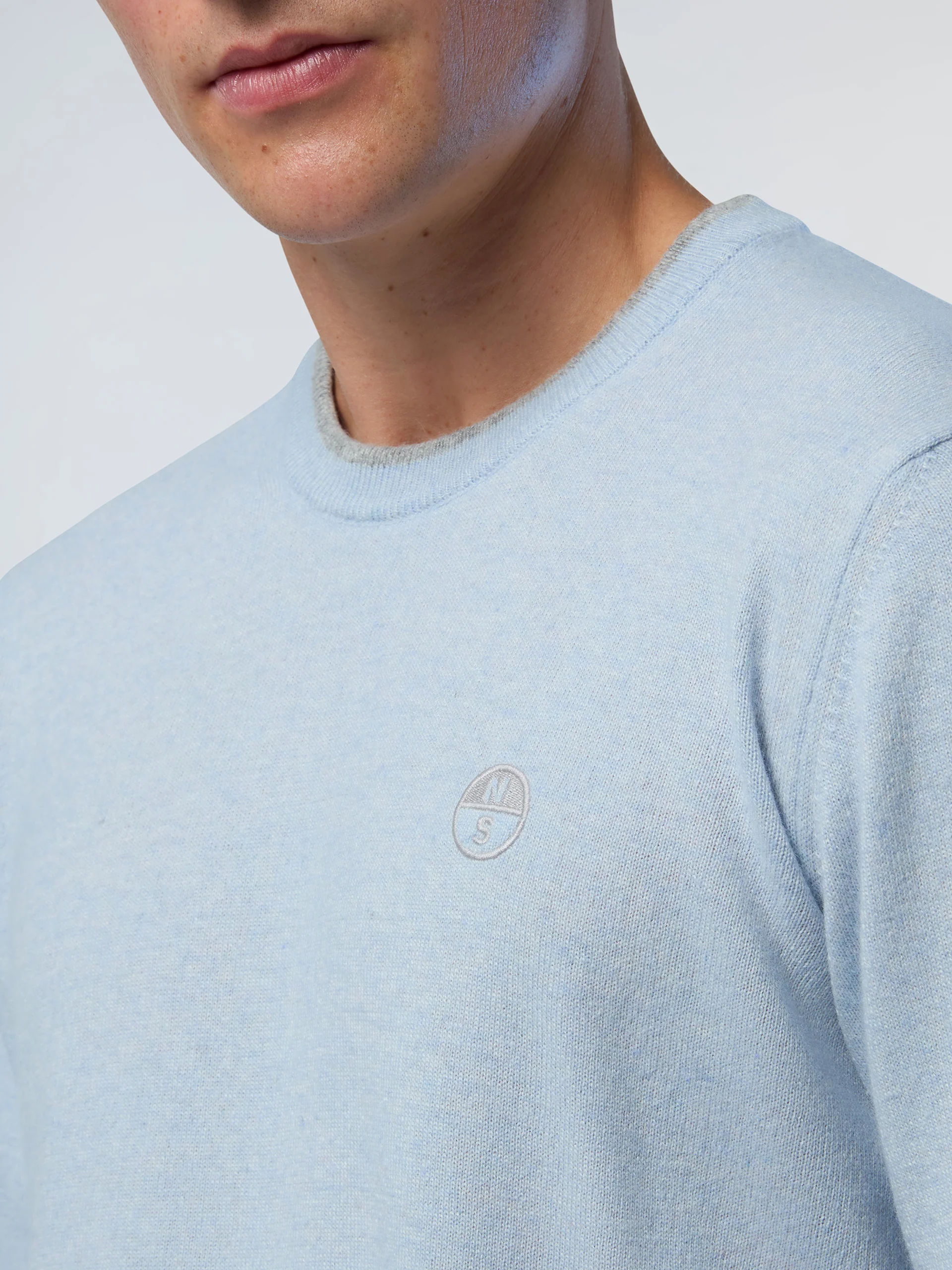 Crew-neck sweater with embroidered logo - Image 42