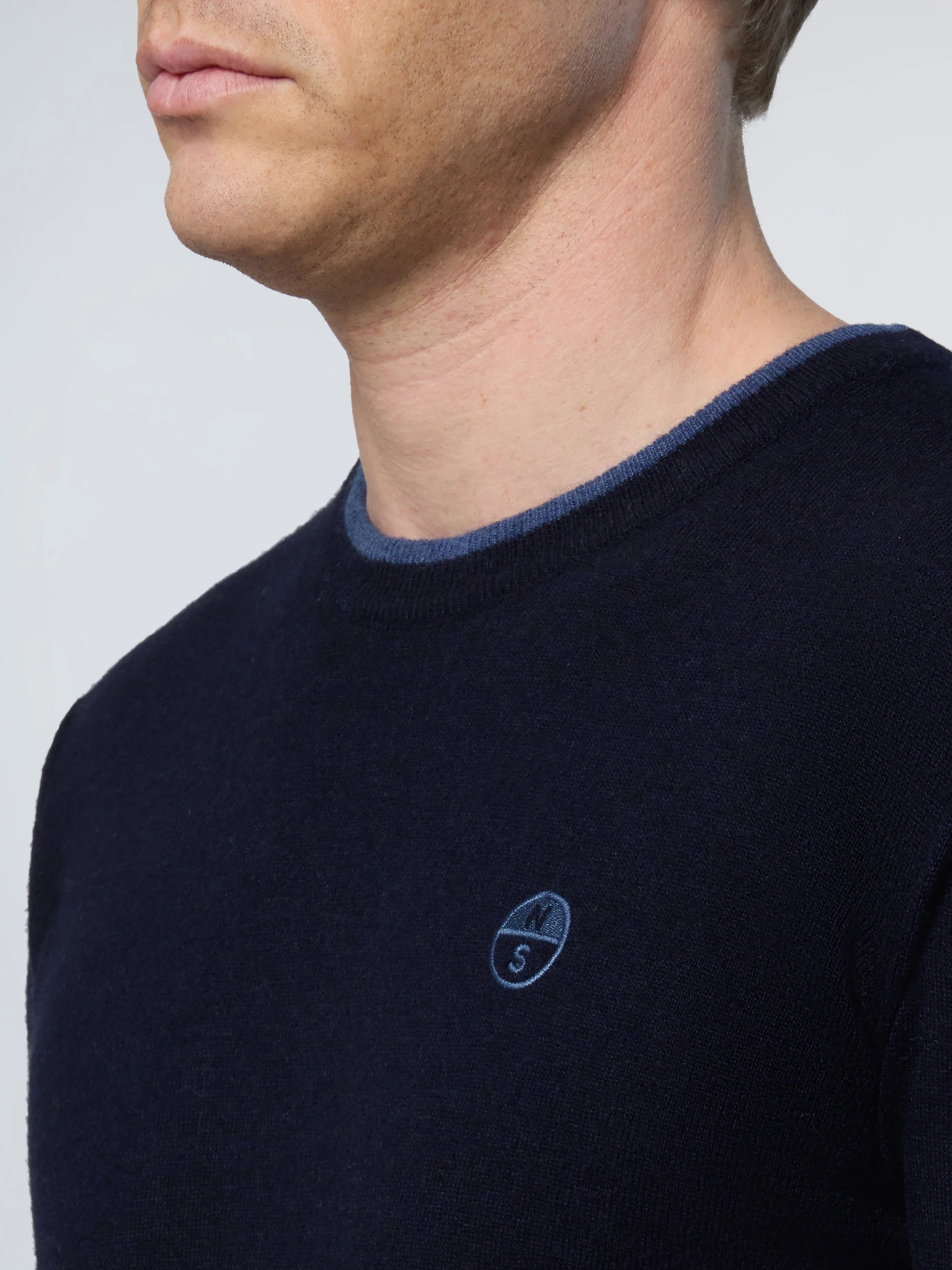 Crew-neck sweater with embroidered logo - Image 48