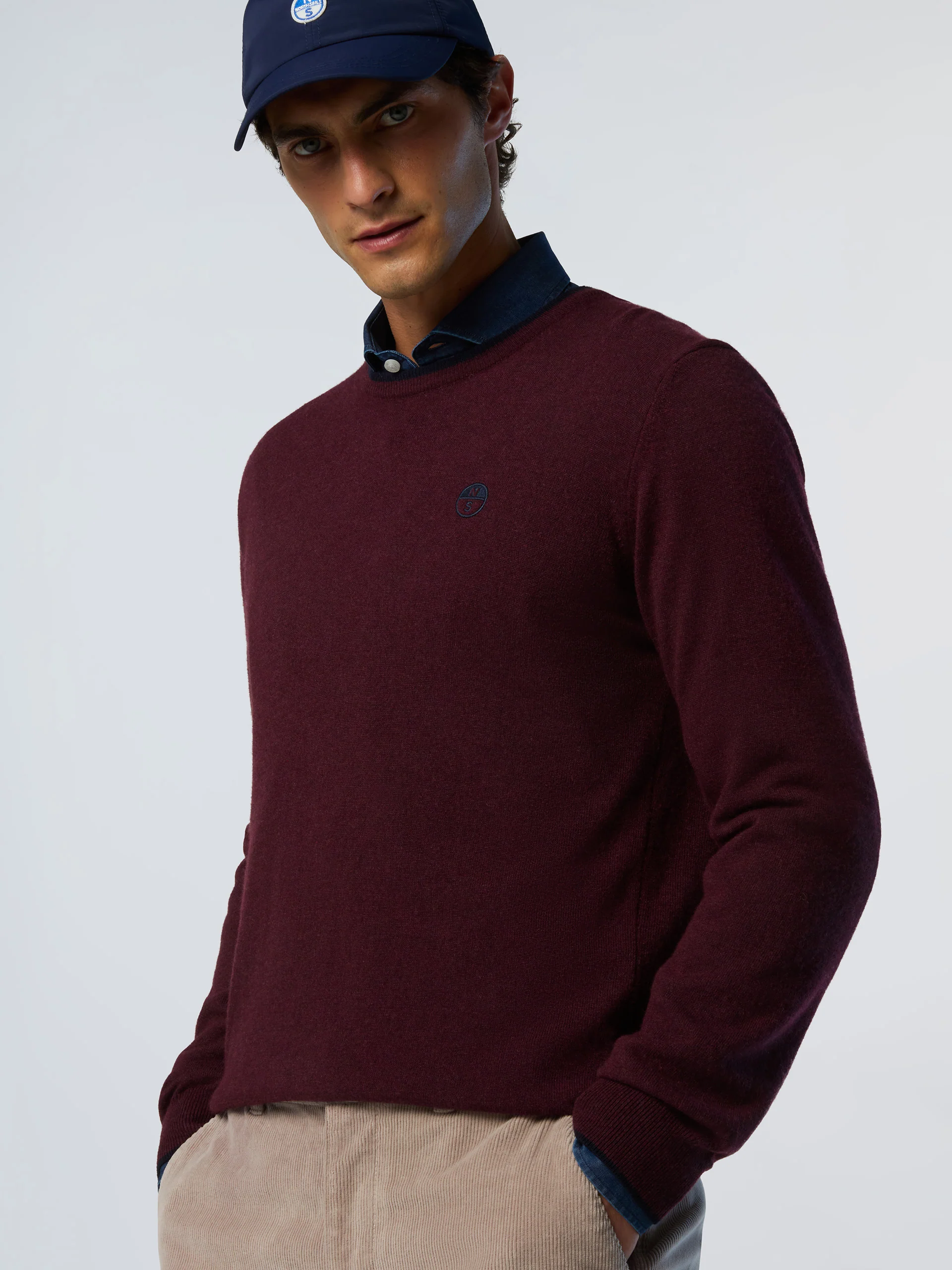 Crew-neck sweater with embroidered logo - Image 8