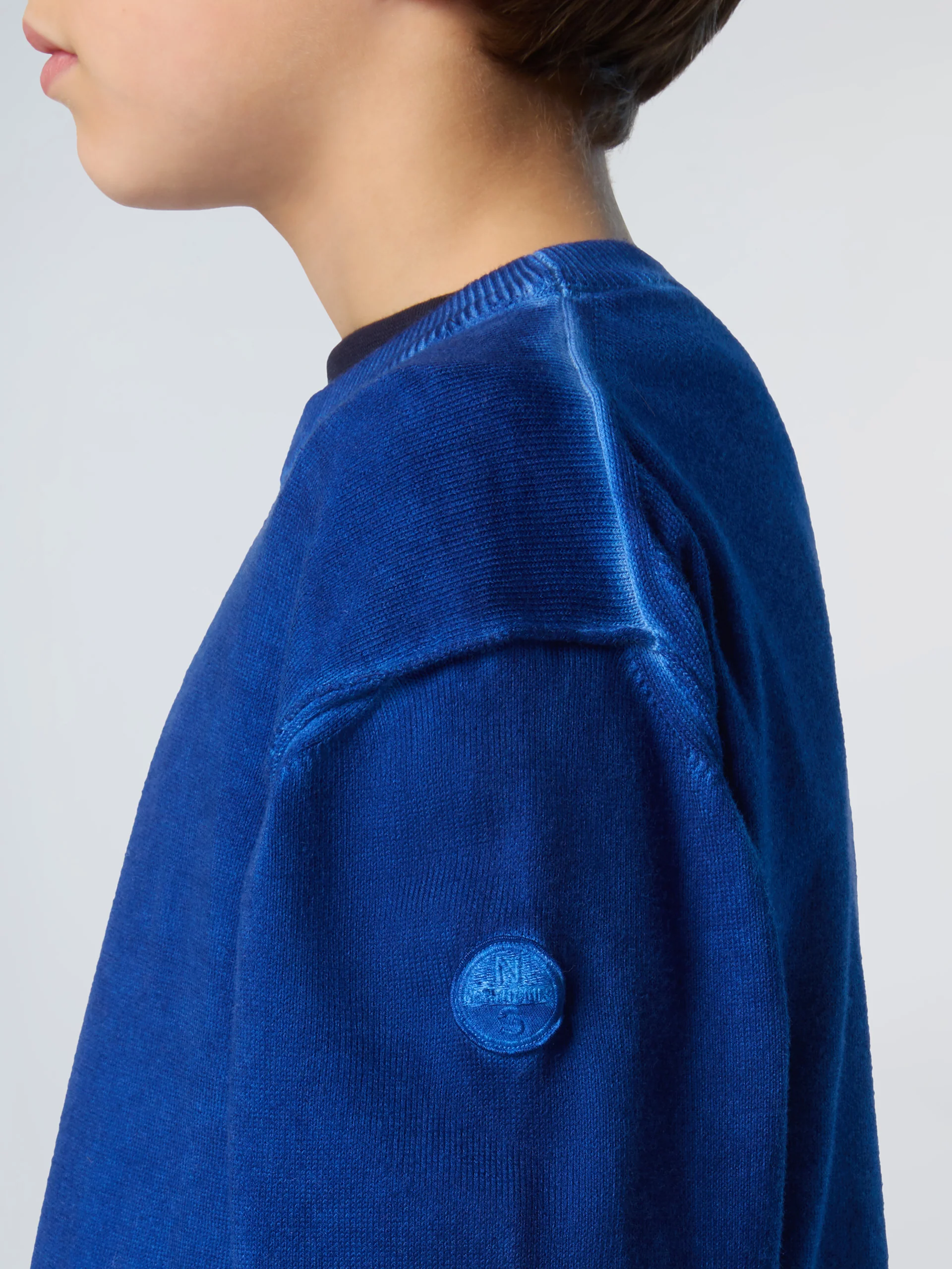 Crew-neck sweater with logo patch - Image 18