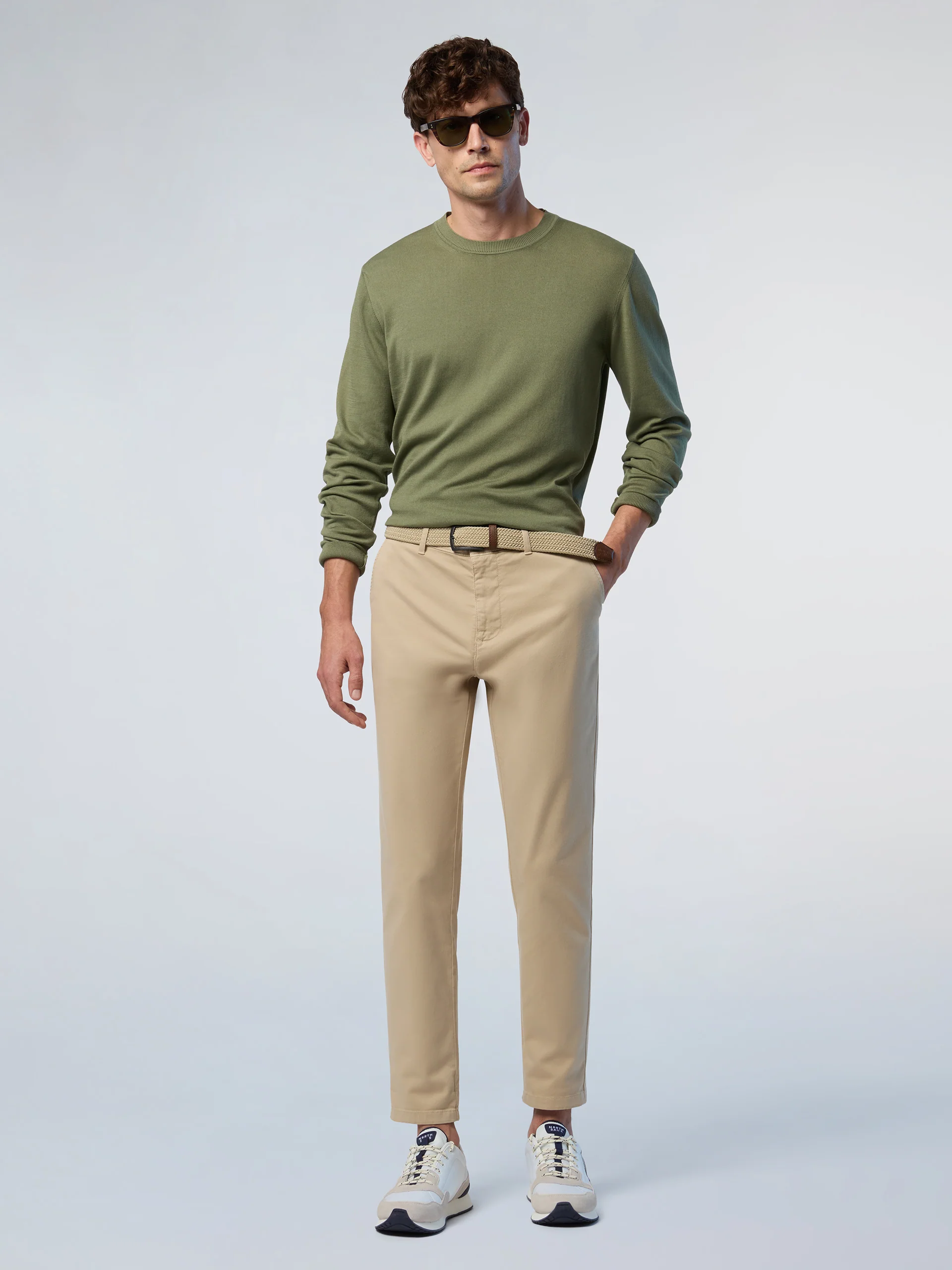 Crew-neck sweater with logo label - Image 5
