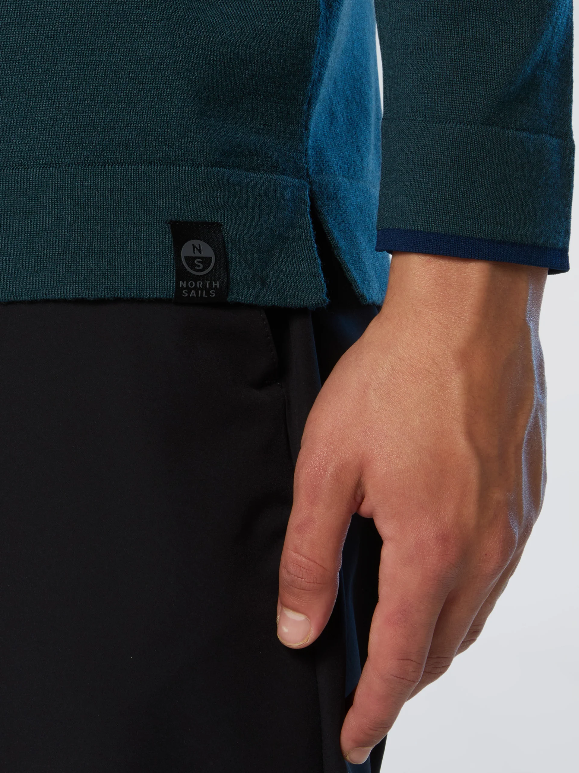 Crew-neck sweater with slits - Image 12
