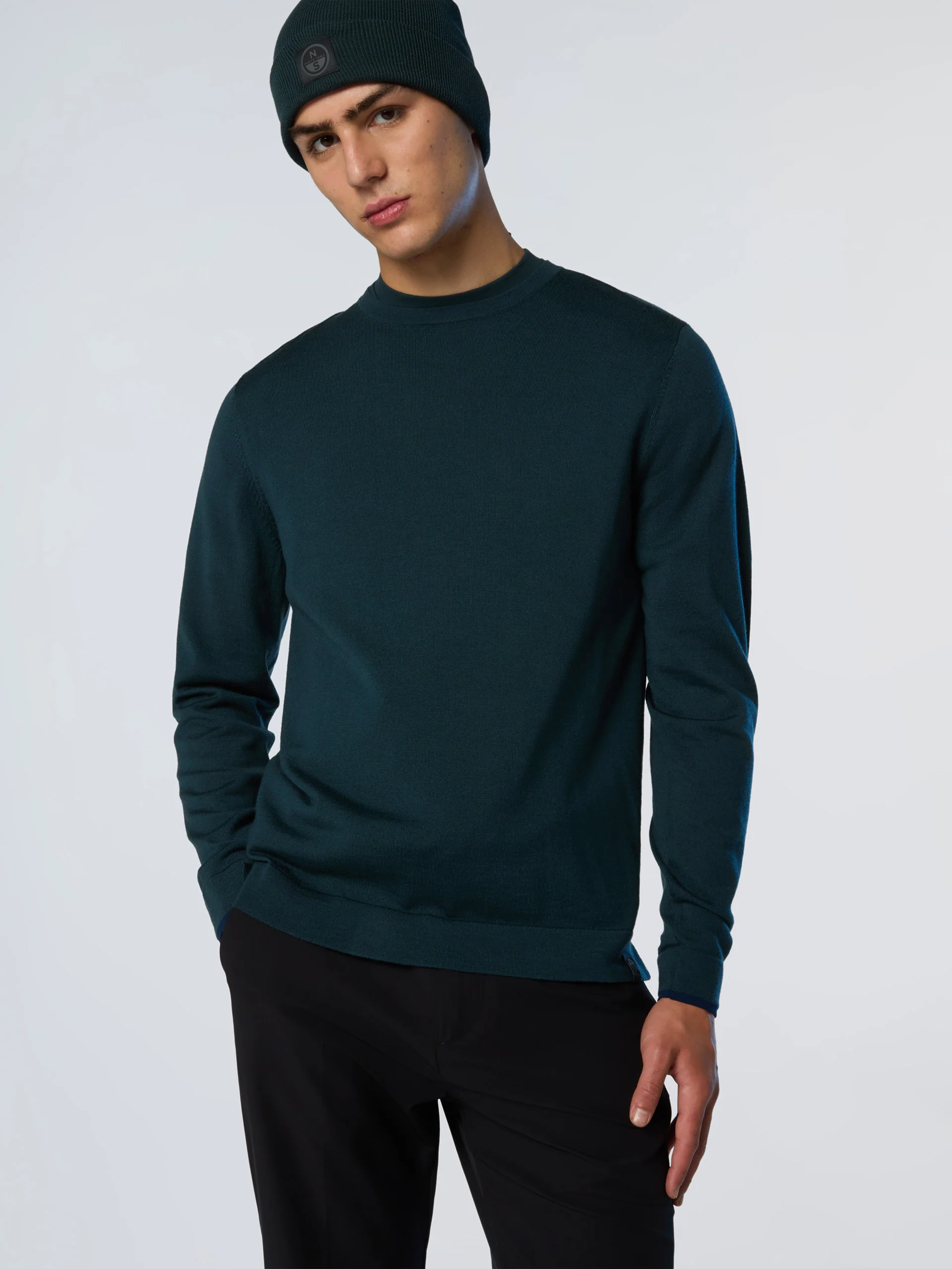 Crew-neck sweater with slits - Image 8