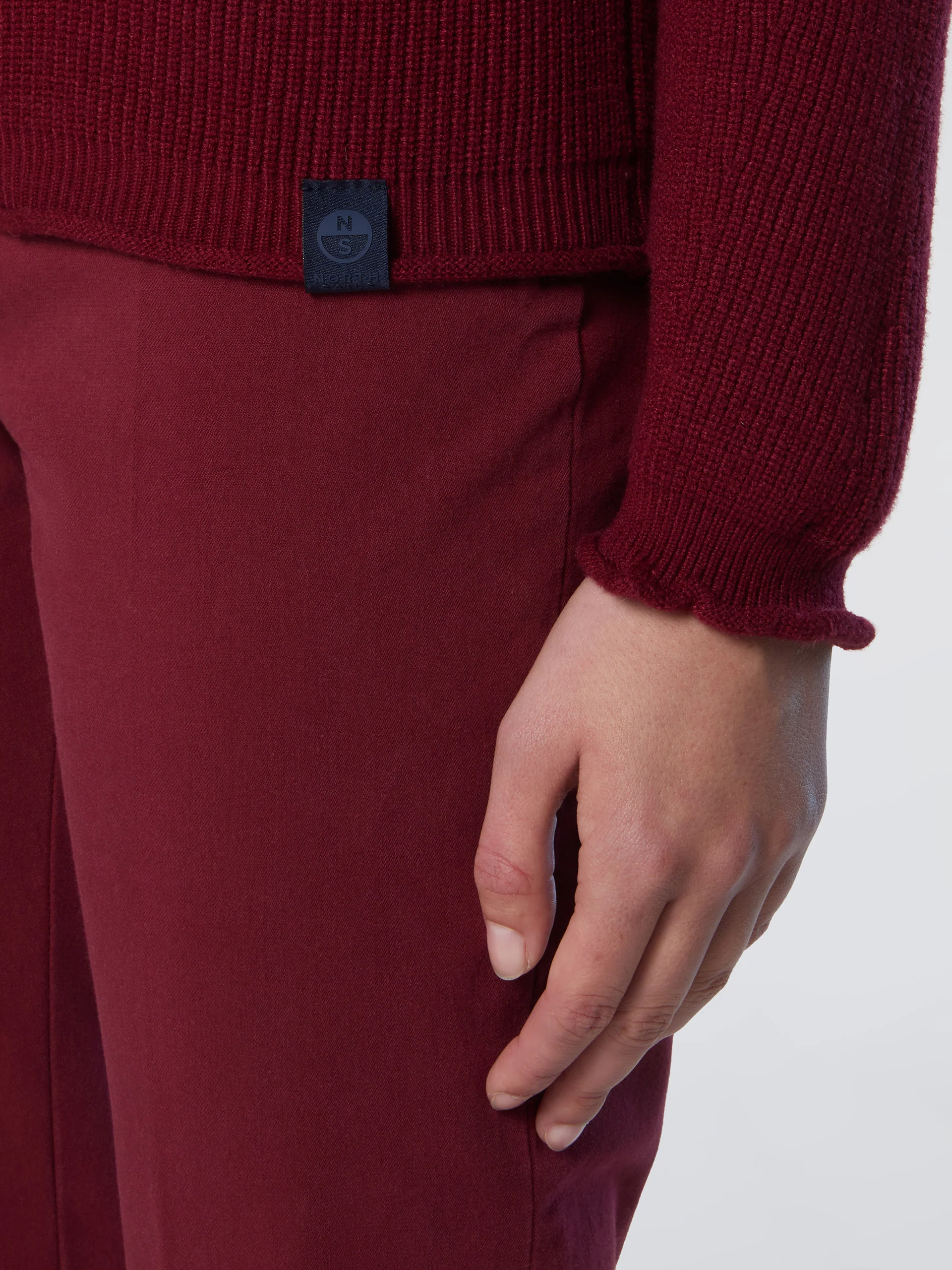 Ribbed crew-neck sweater - Image 12