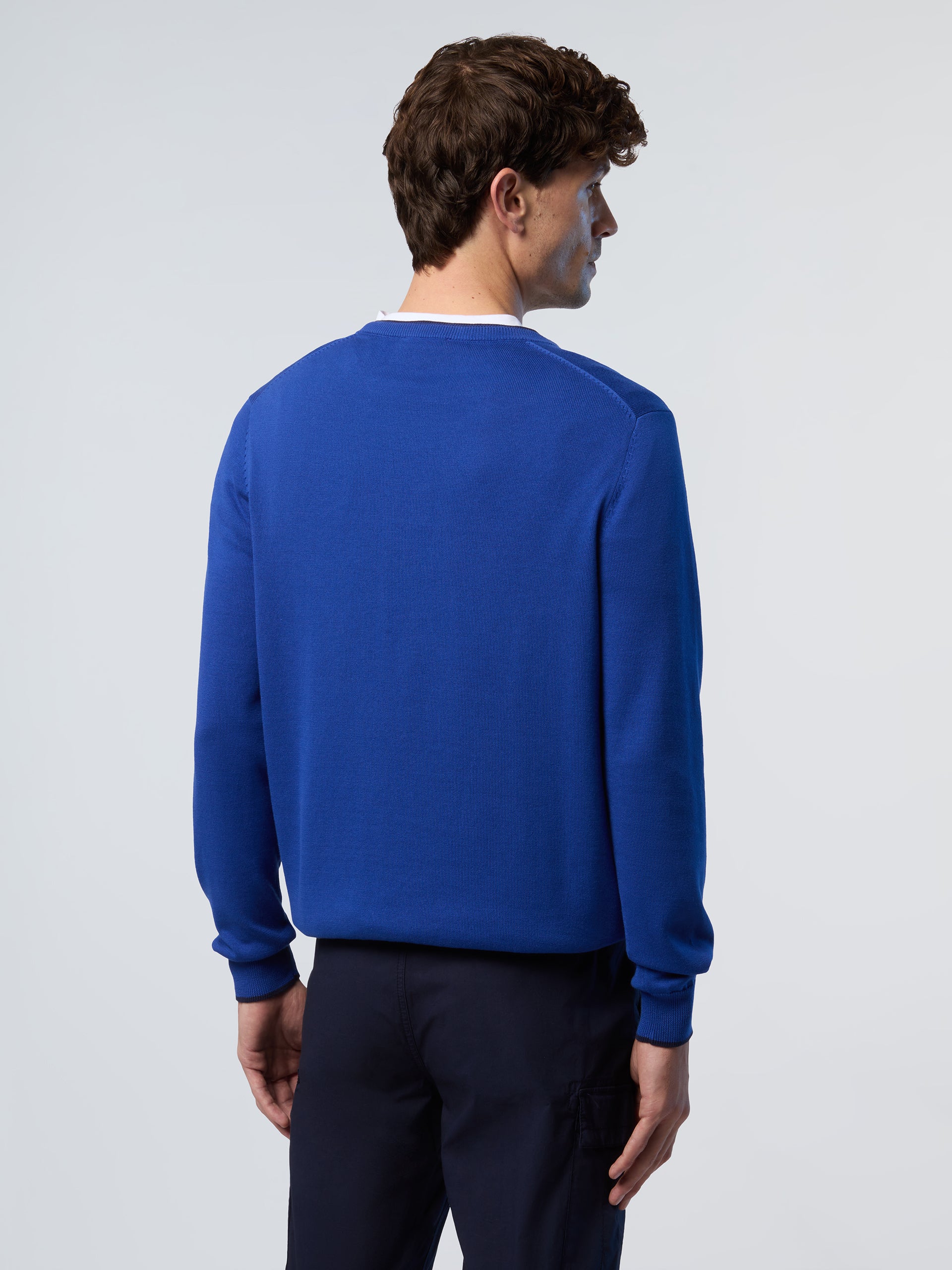 Sweater with embroidered logo - Image 10
