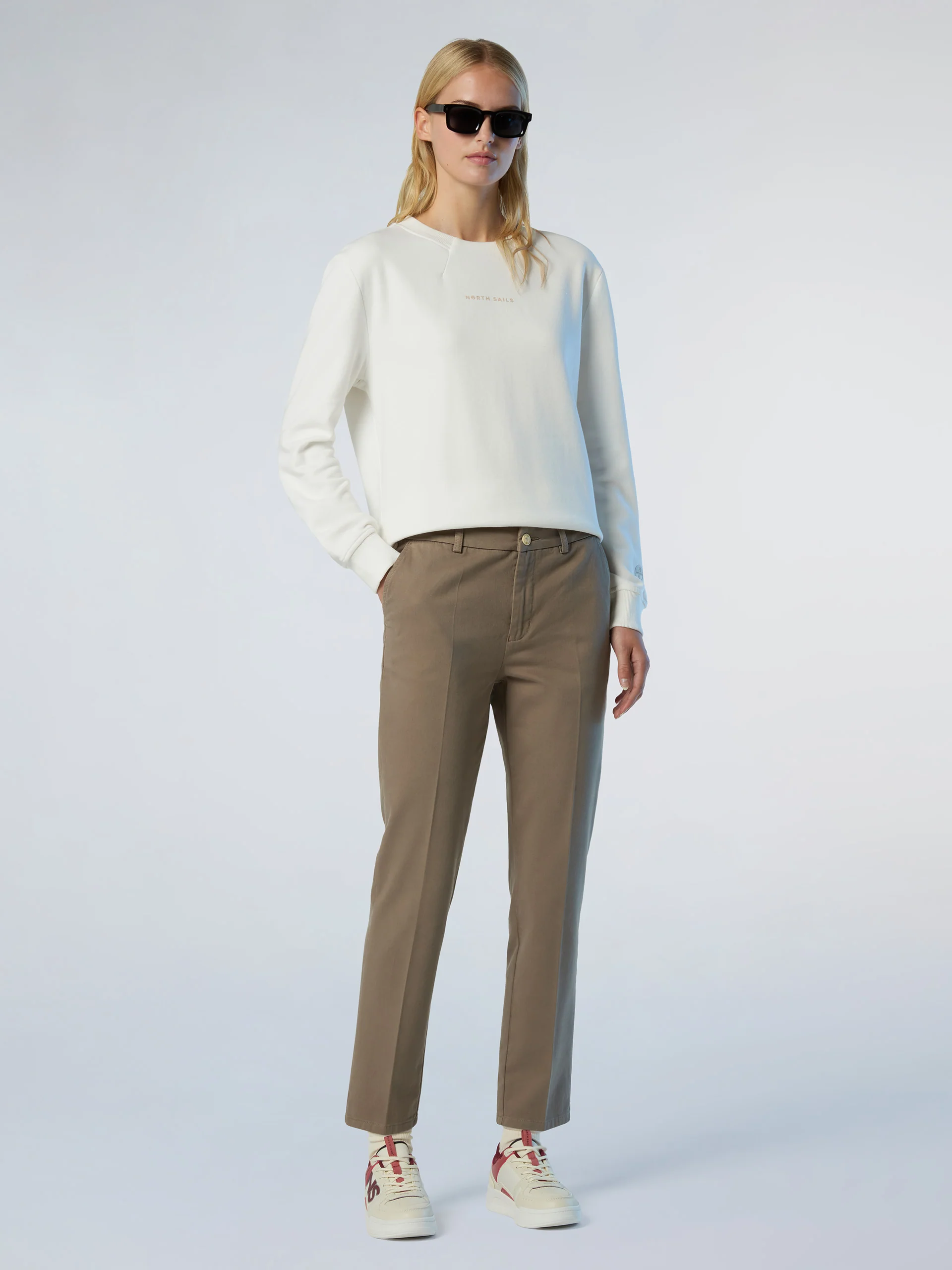 Sweatshirt with tonal logo - Image 5