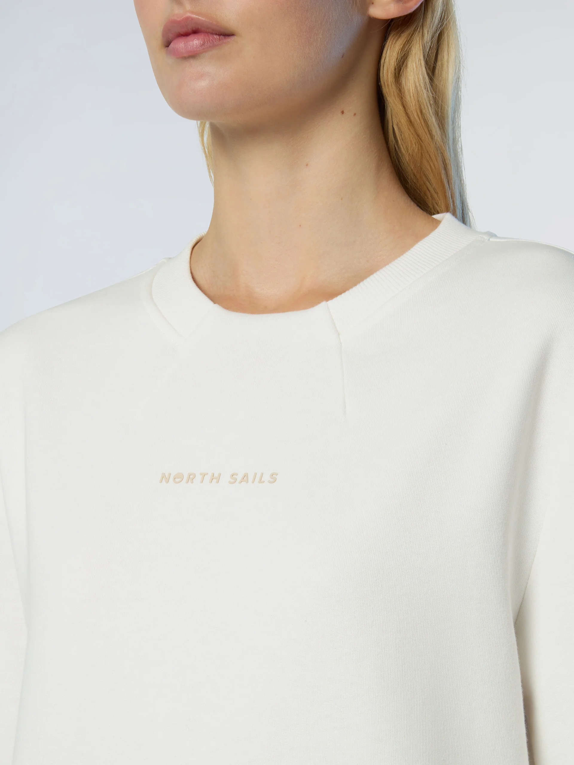 Sweatshirt with tonal logo - Image 6