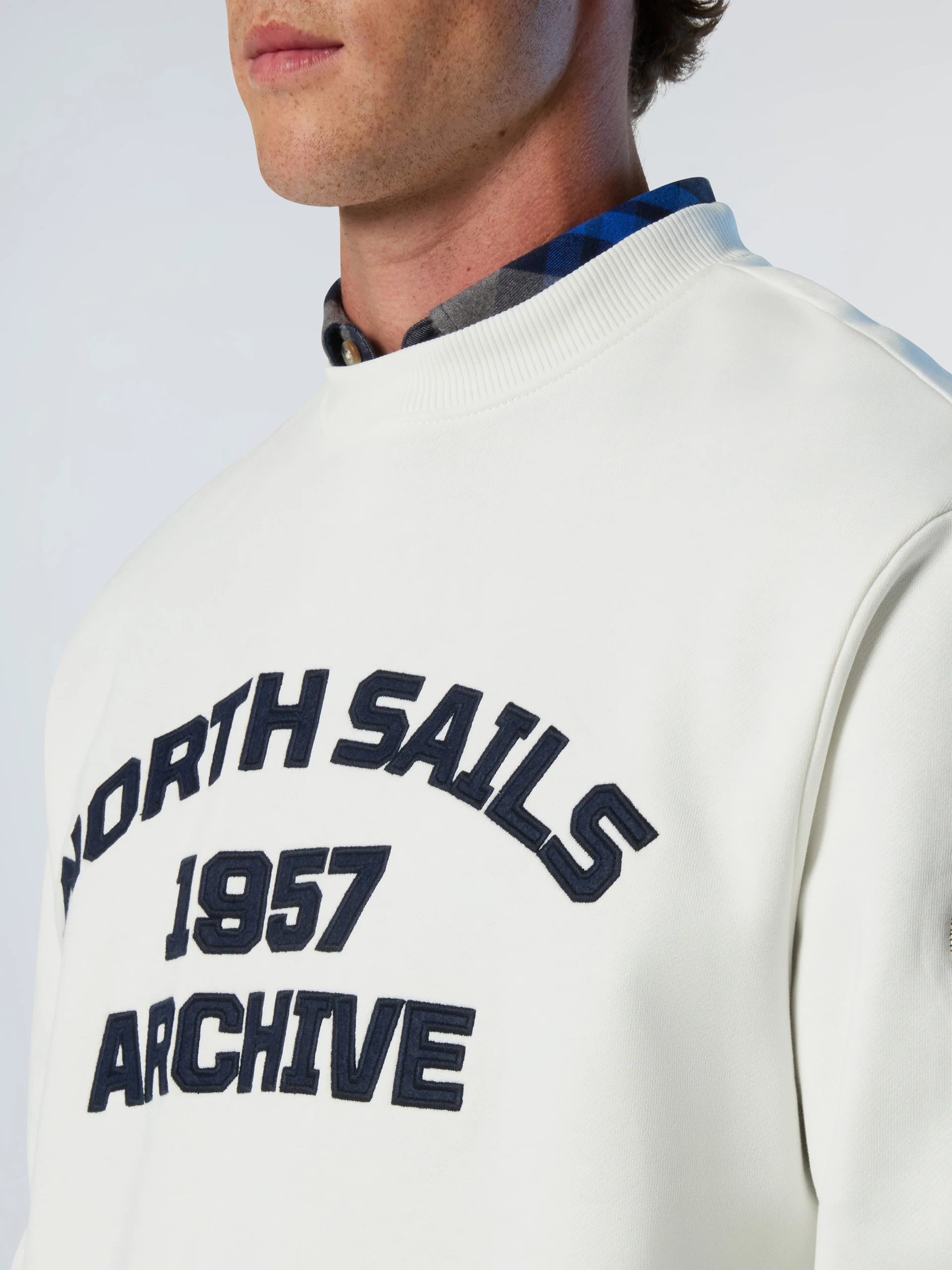 Archive sweatshirt with eyelet - Image 6