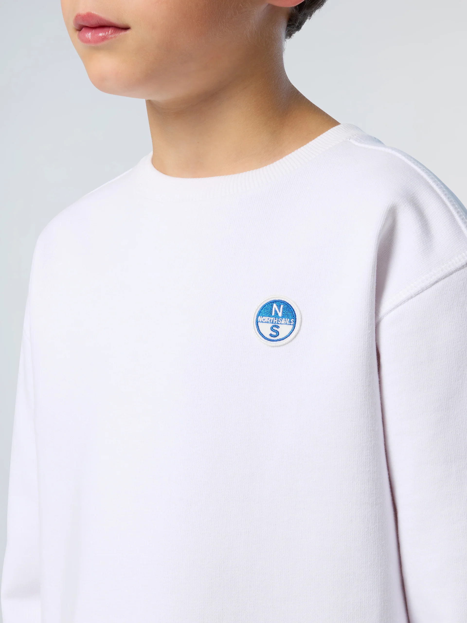 Sweatshirt with logo patch - Image 6