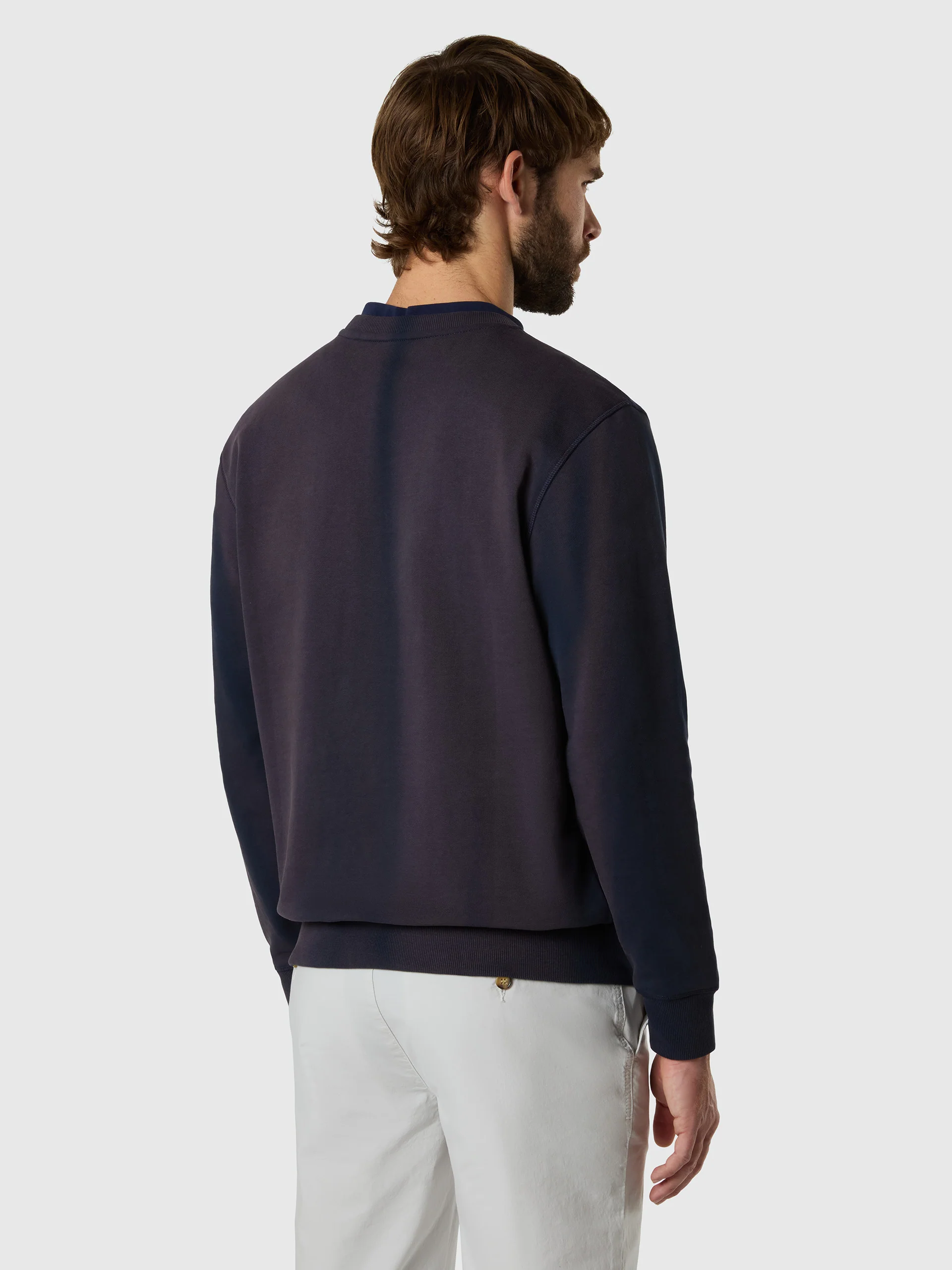 Sweatshirt with logo patch - Image 10