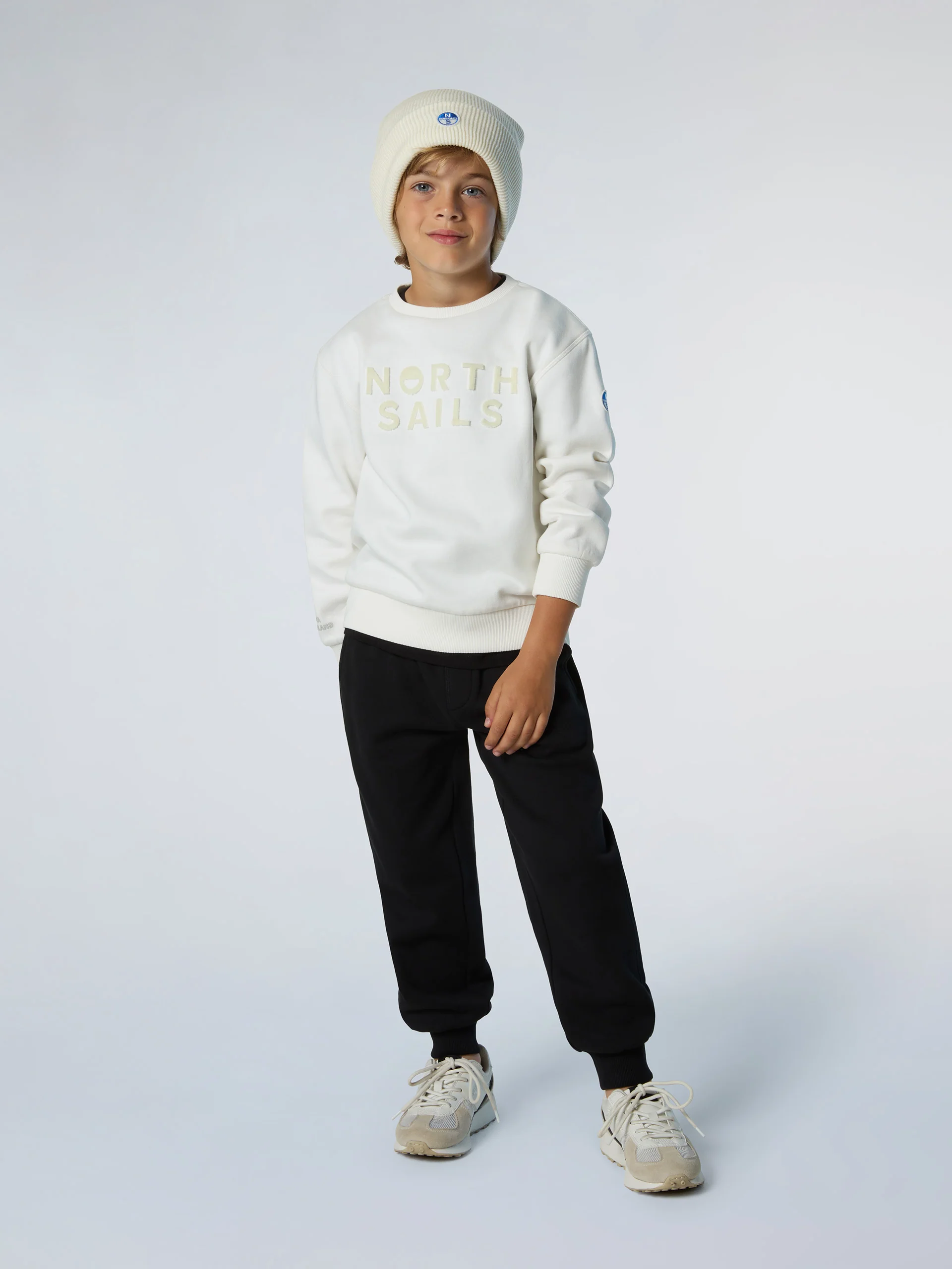 Sweatshirt with maxi logo - Image 5