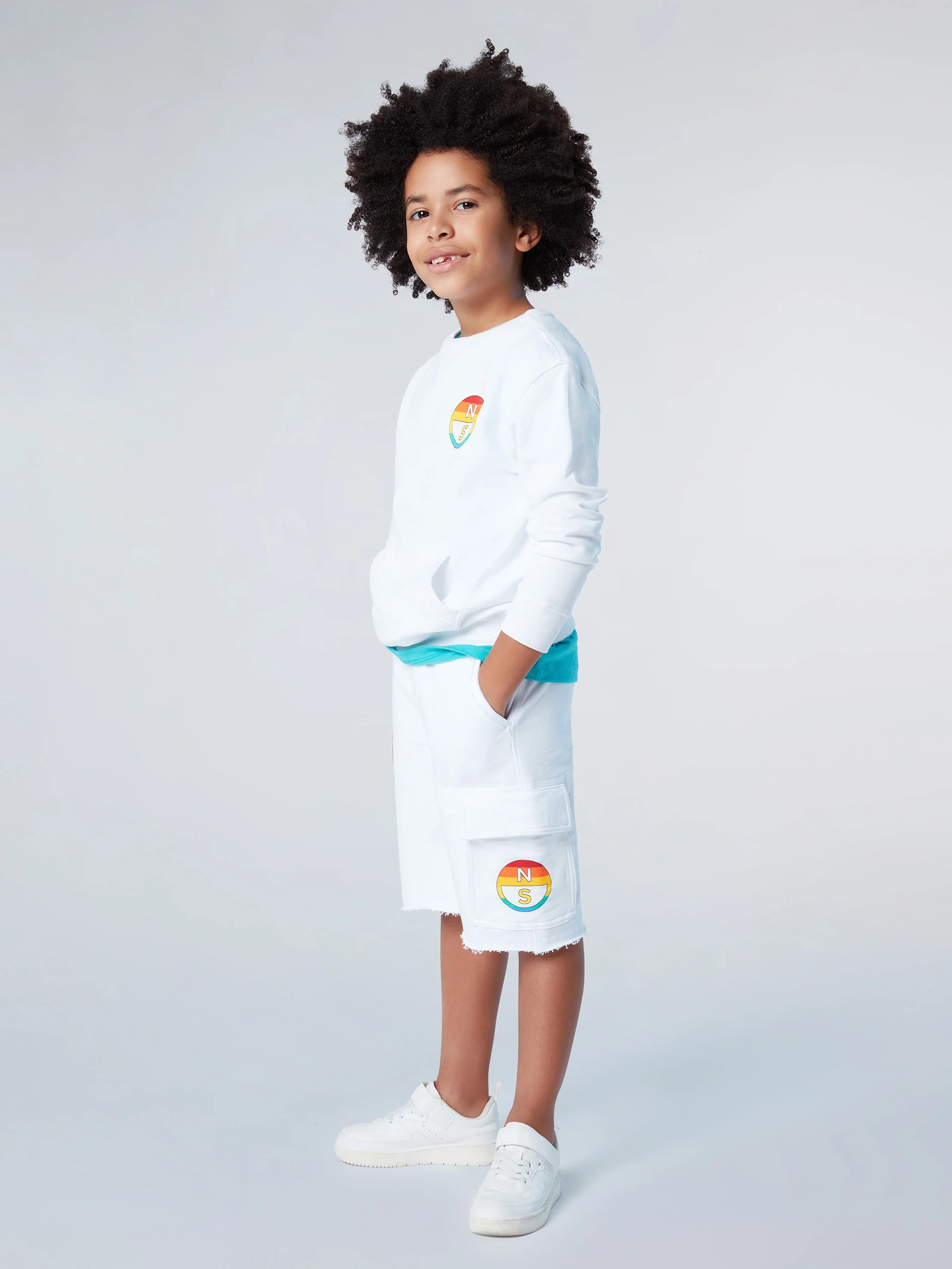 Sweatshirt with rainbow prints - Image 5