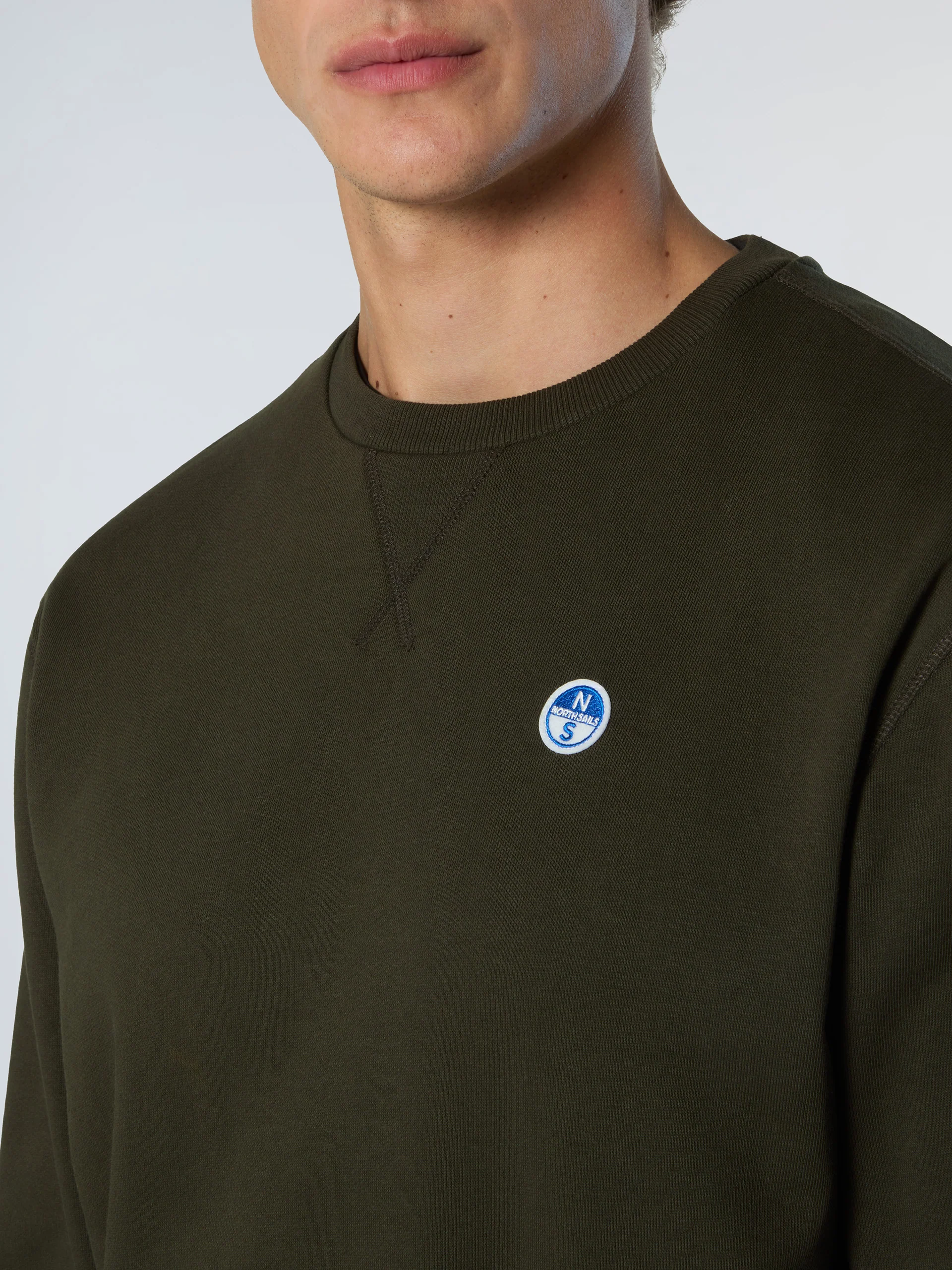 Sweatshirt with North Sails patch - Image 18