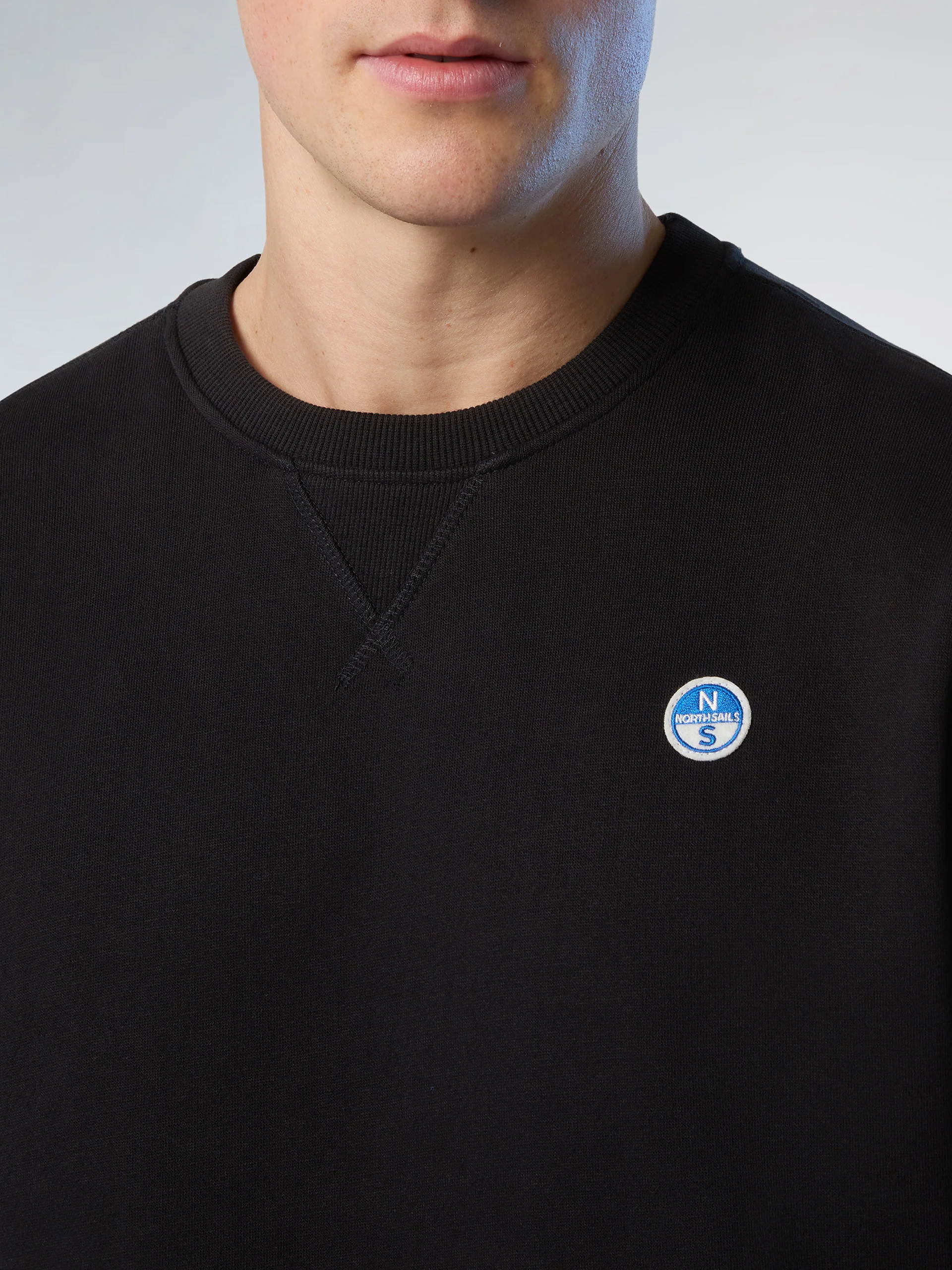 Sweatshirt with North Sails patch - Image 36