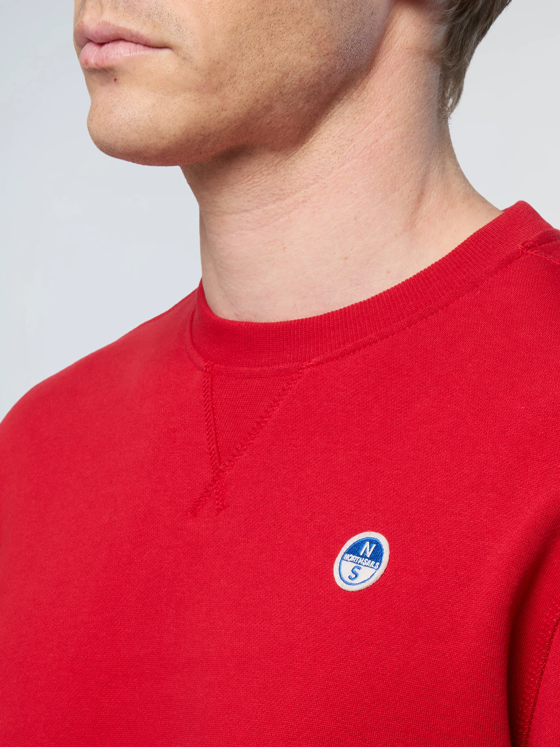 Sweatshirt with logo patch - Image 12