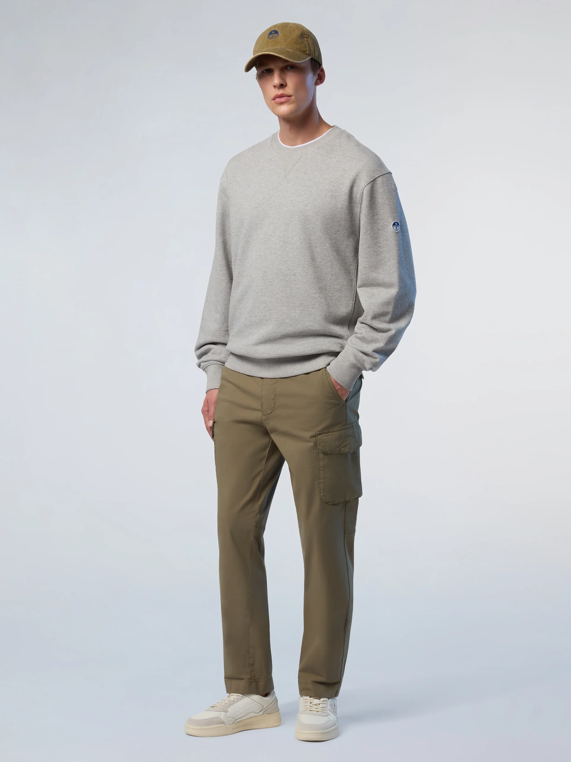 Sweatshirt with side ribbing - Image 10