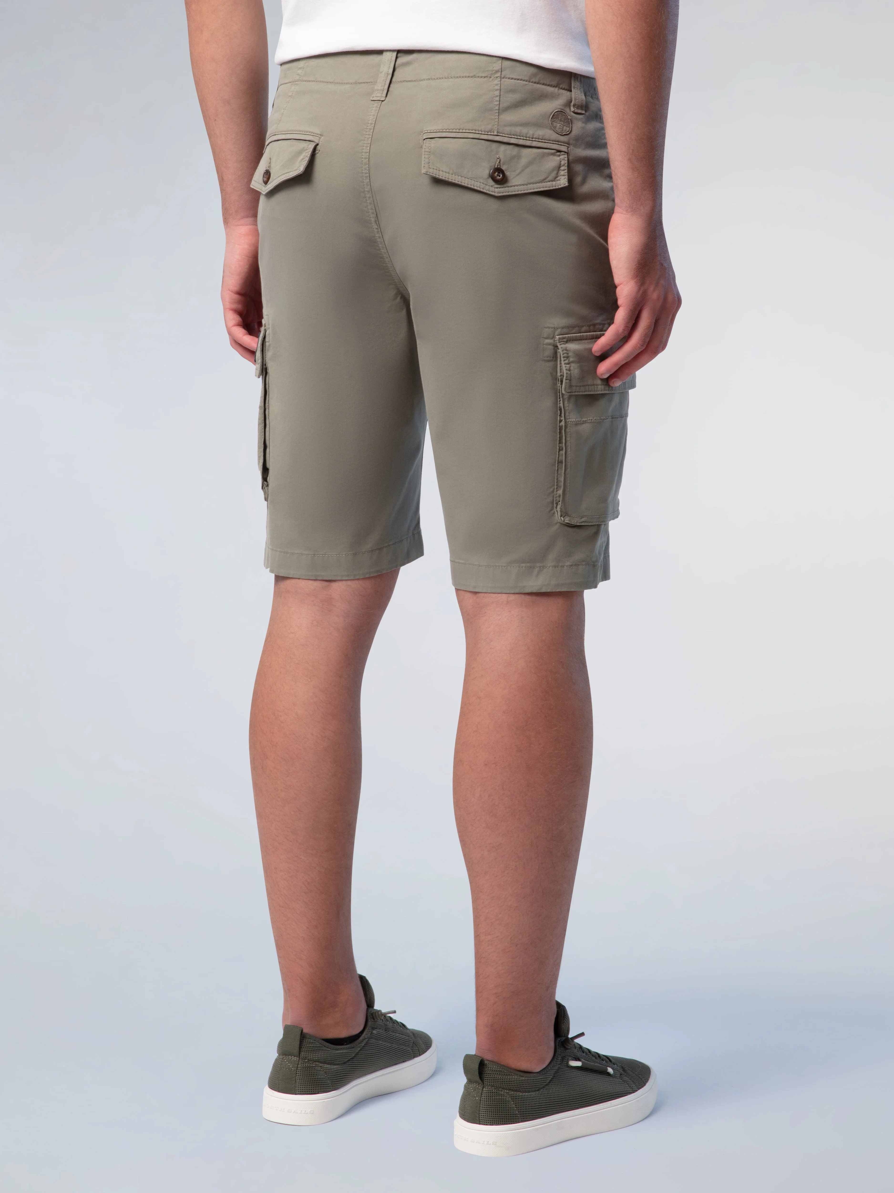 Crew cargo shorts - Image 10