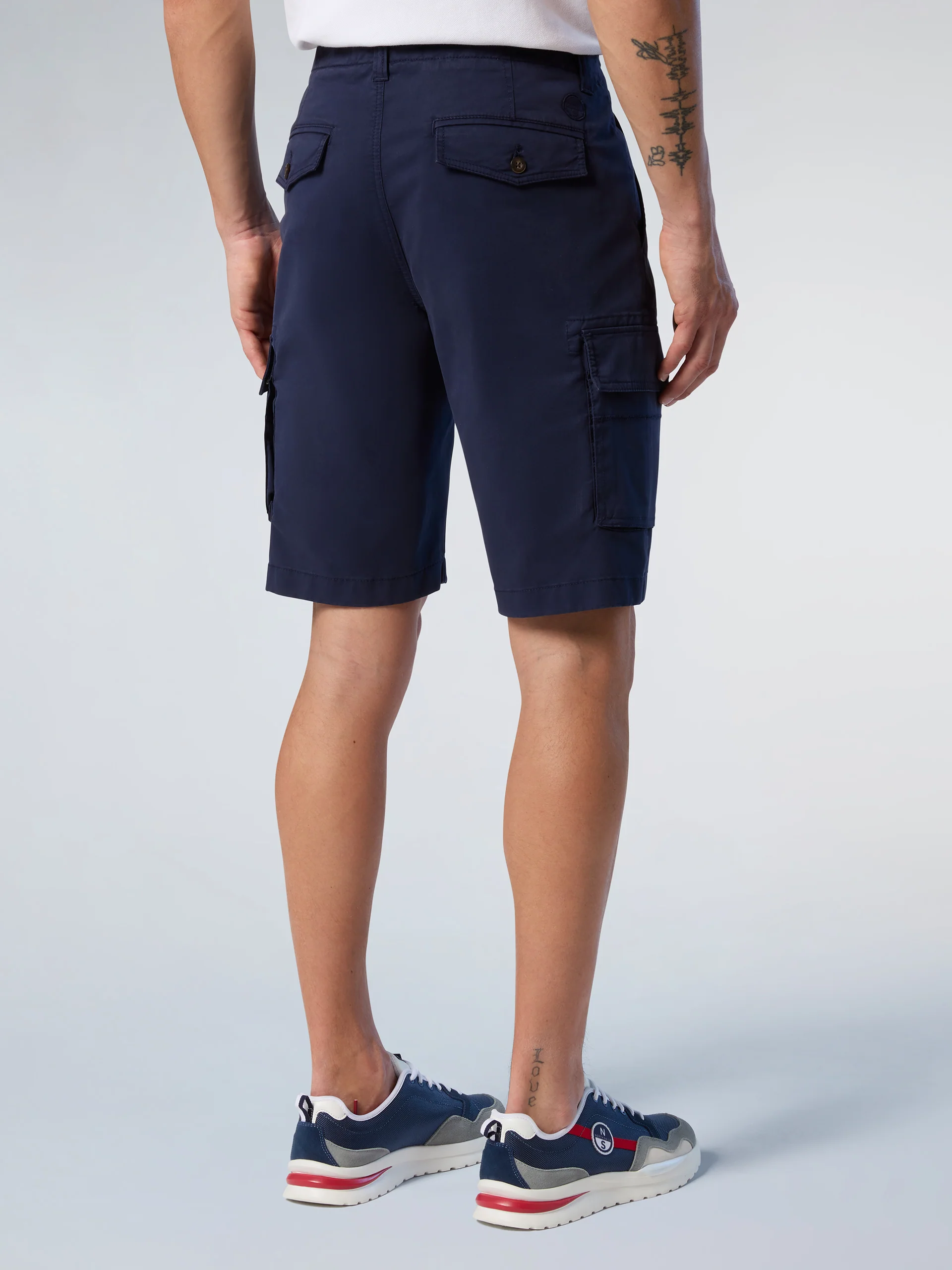 Crew cargo shorts - Image 16