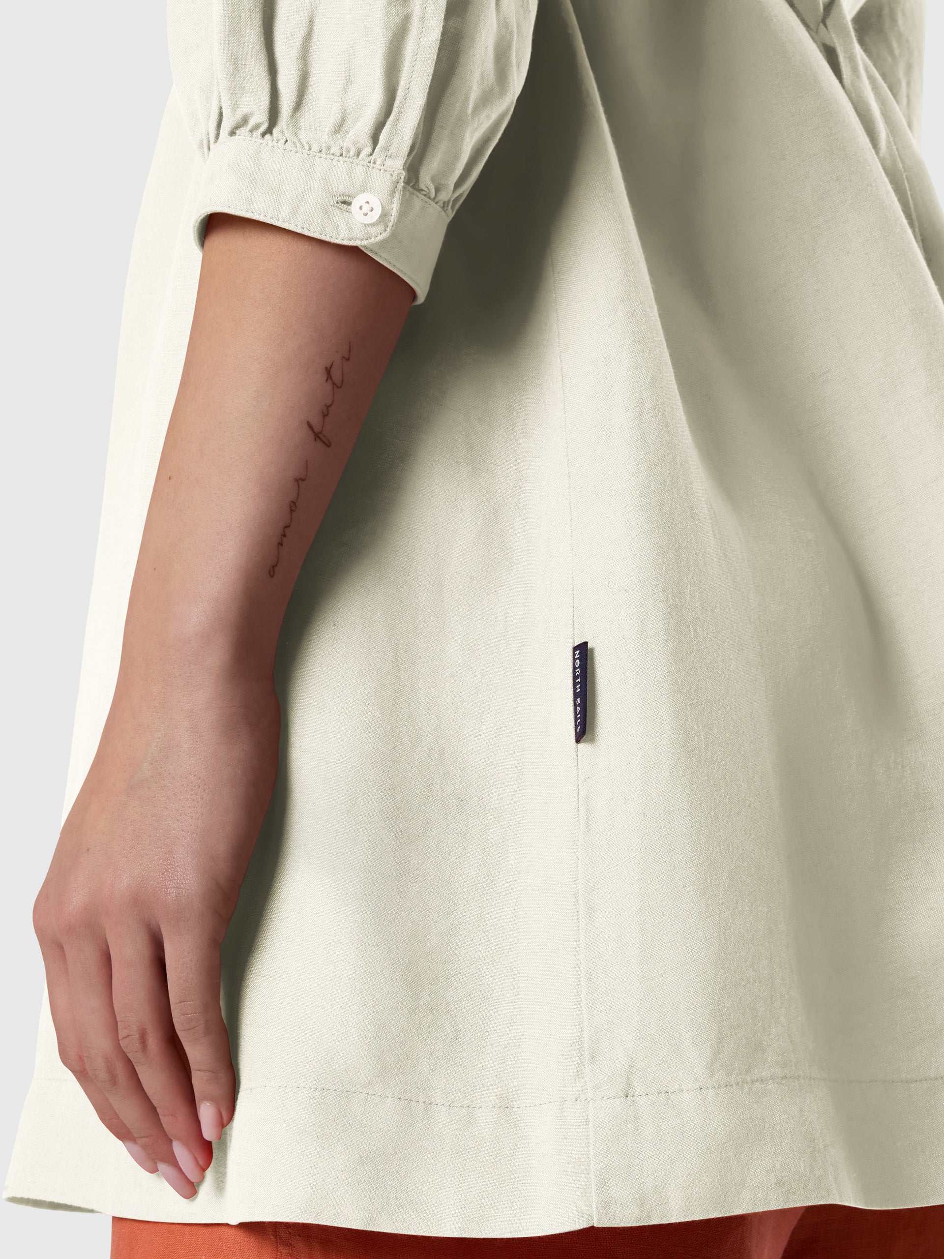 Short shirt dress with waist tie - Image 9