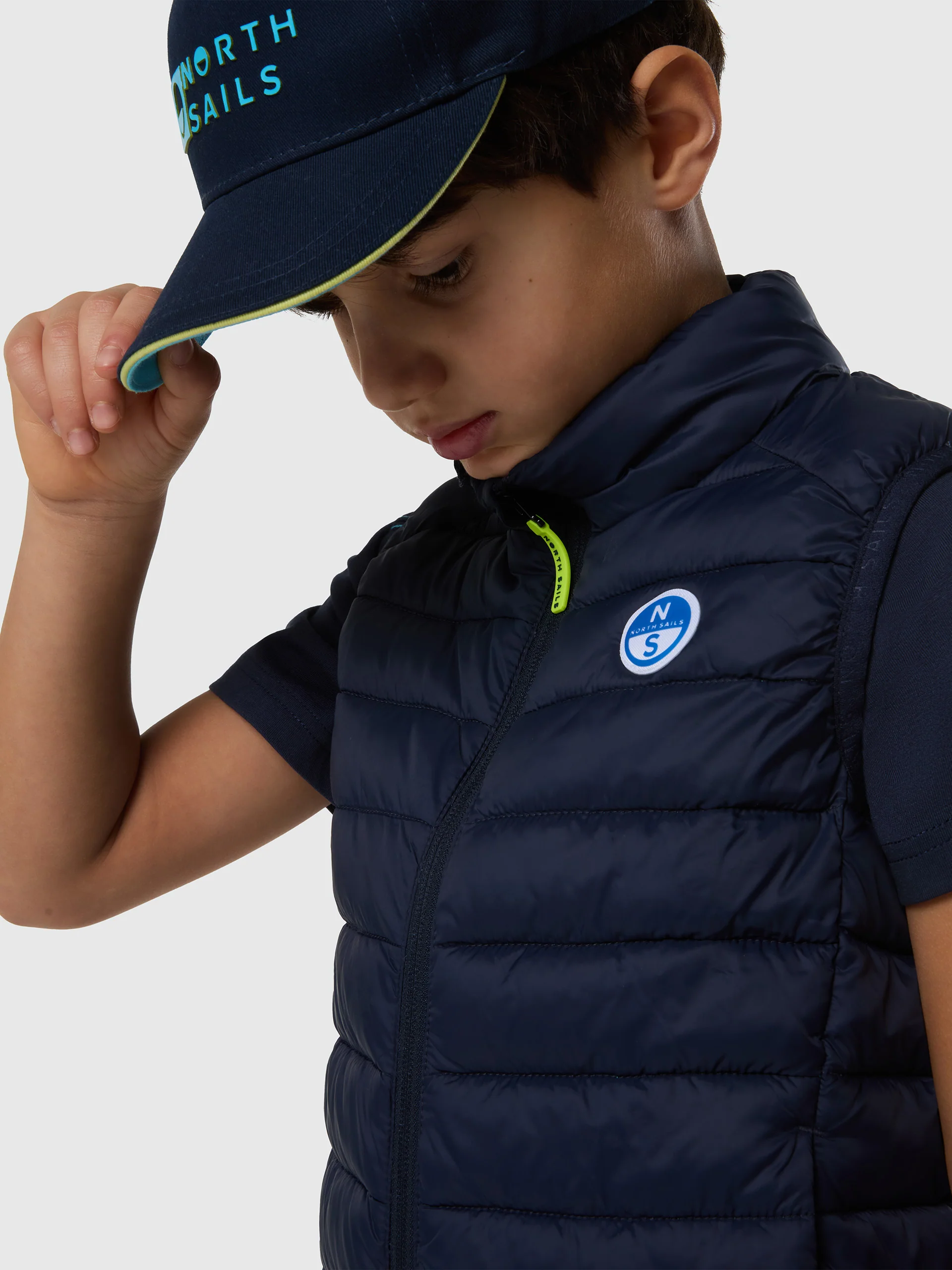 Explorer Vest - Image 16