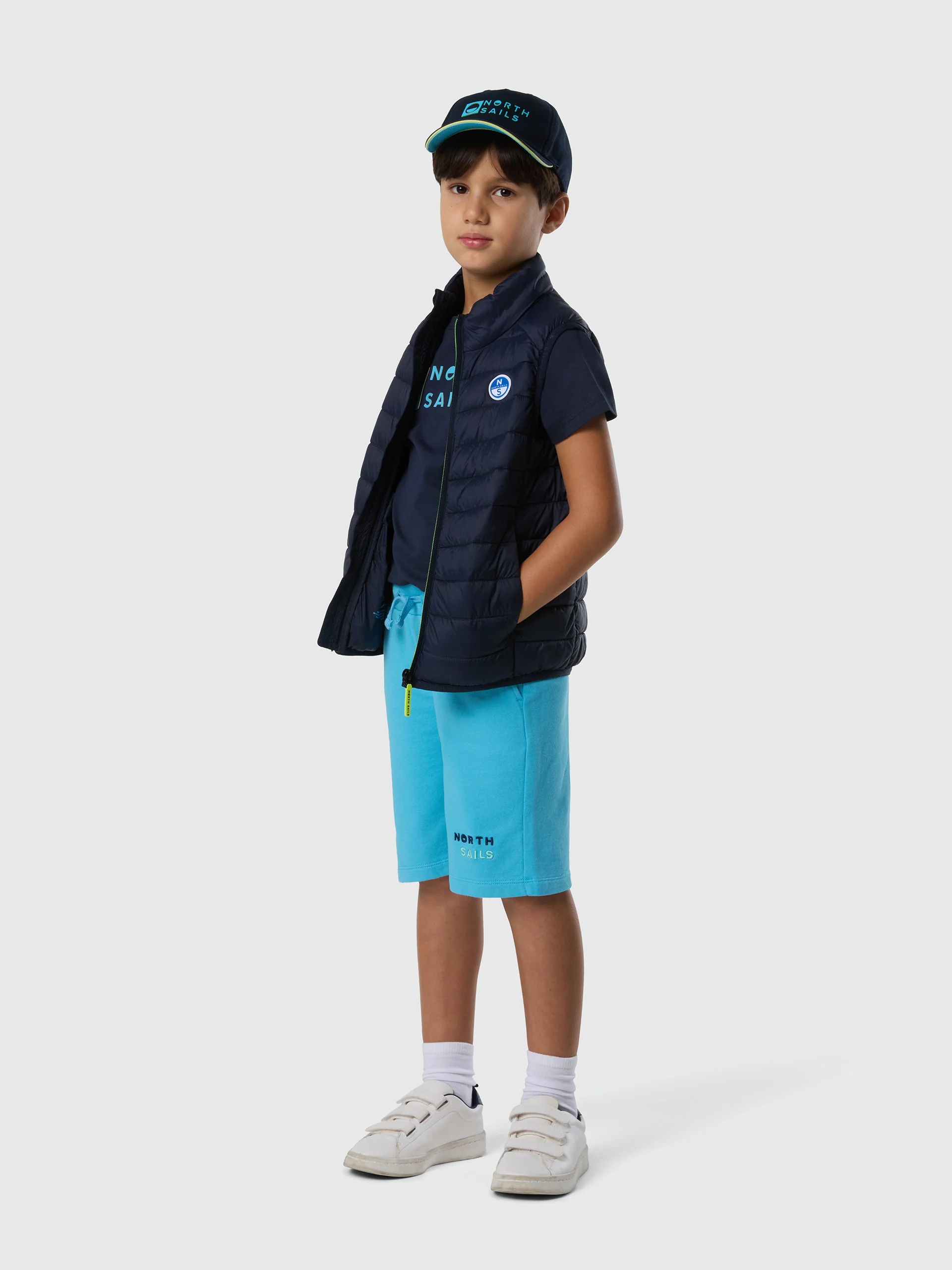 Explorer Vest - Image 19
