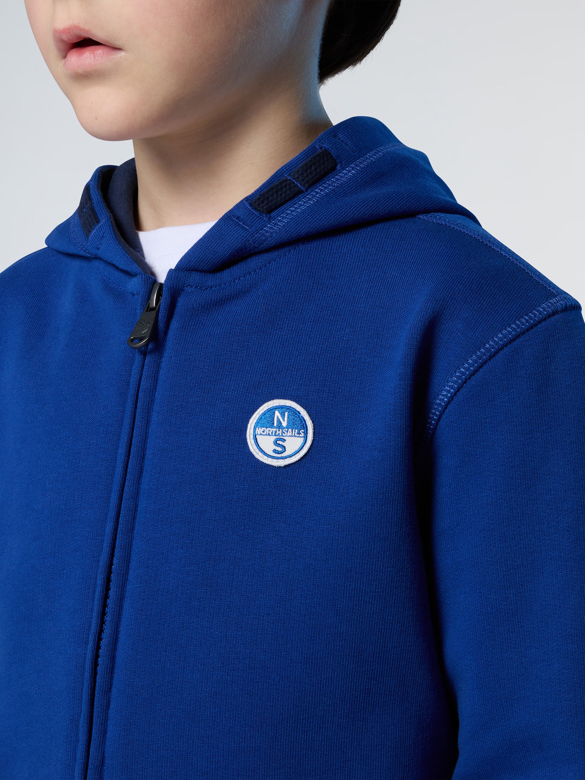 Zipper hoodie with logo patch - Image 12