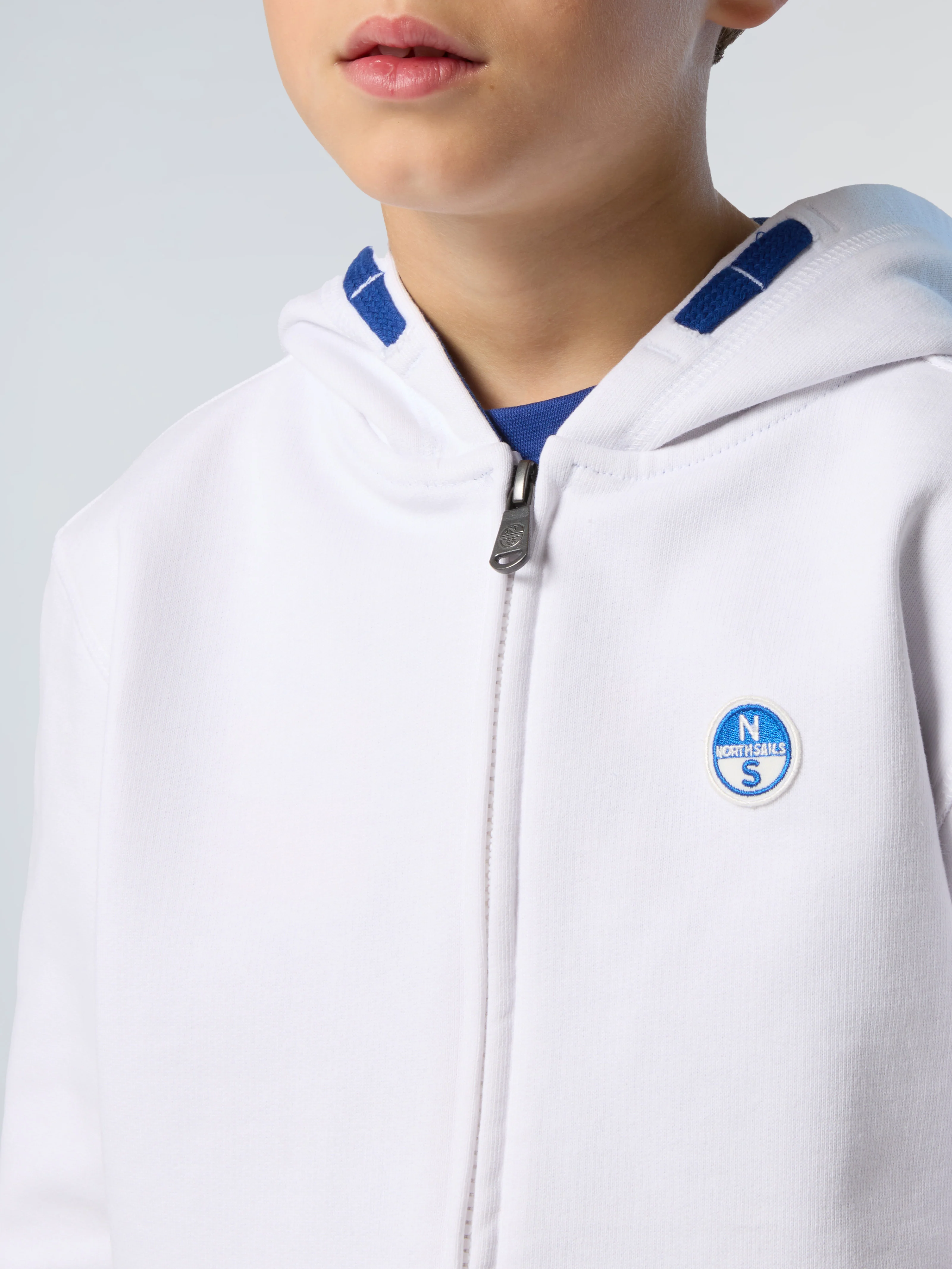 Zipper hoodie with logo patch - Image 6