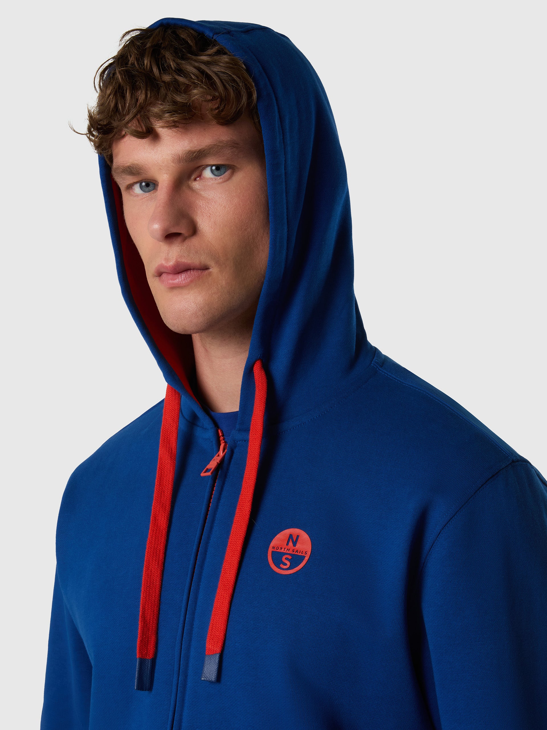 Full-zip hoodie with contrast logo - Image 18