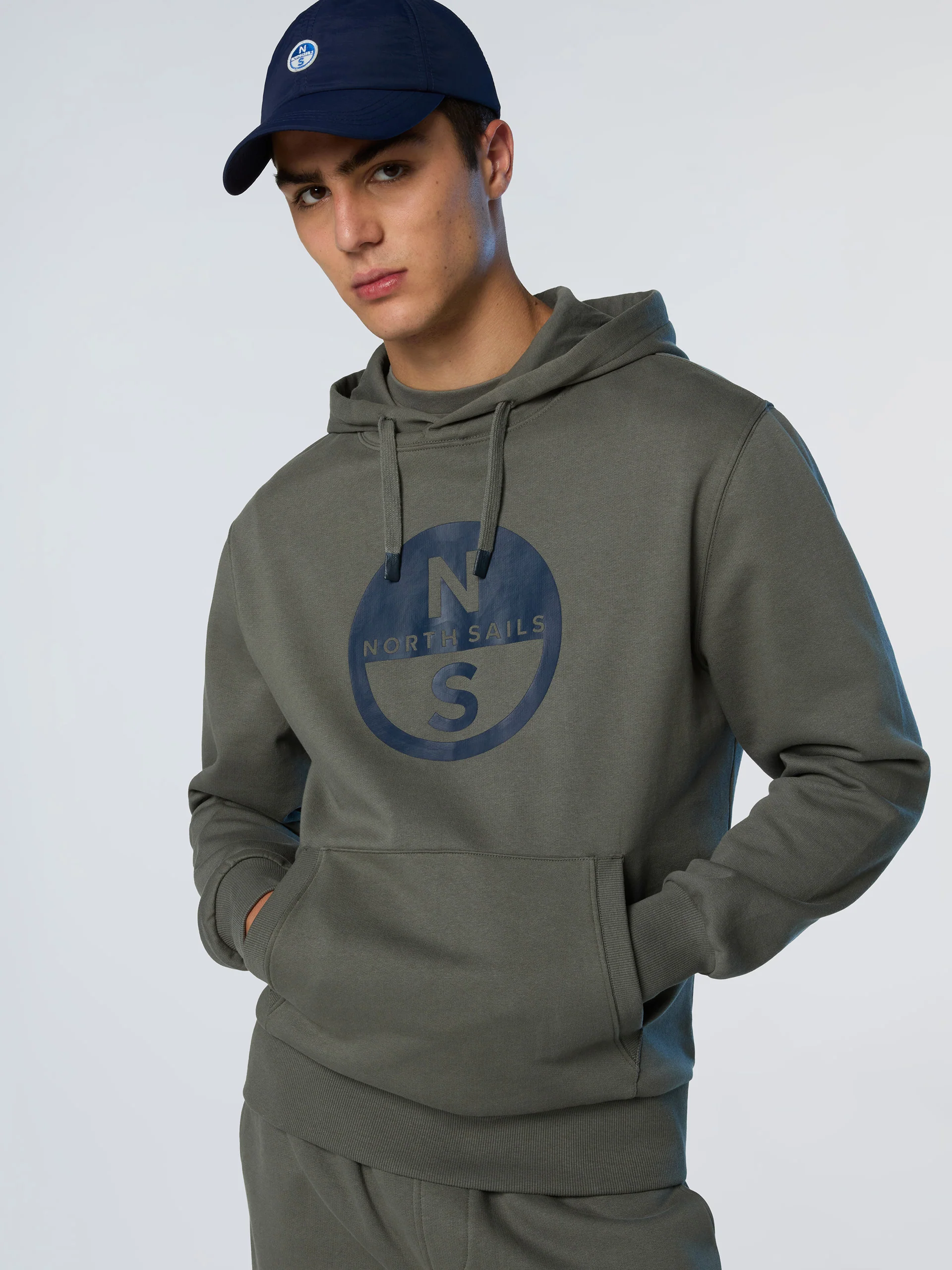 Hoodie with maxi logo print - Image 15