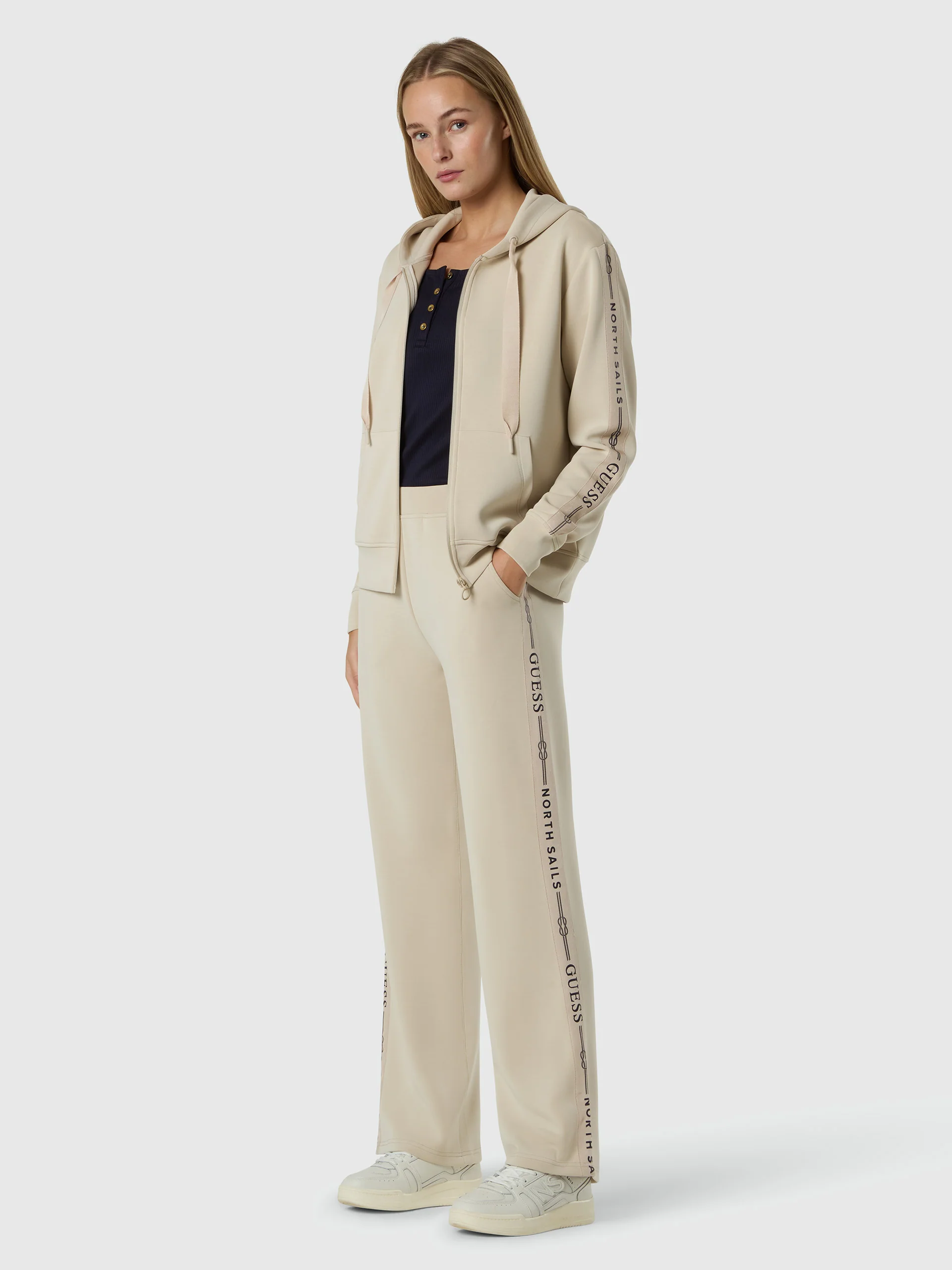 GUESS X NORTH SAILS HOODED SWEATSHIRT
