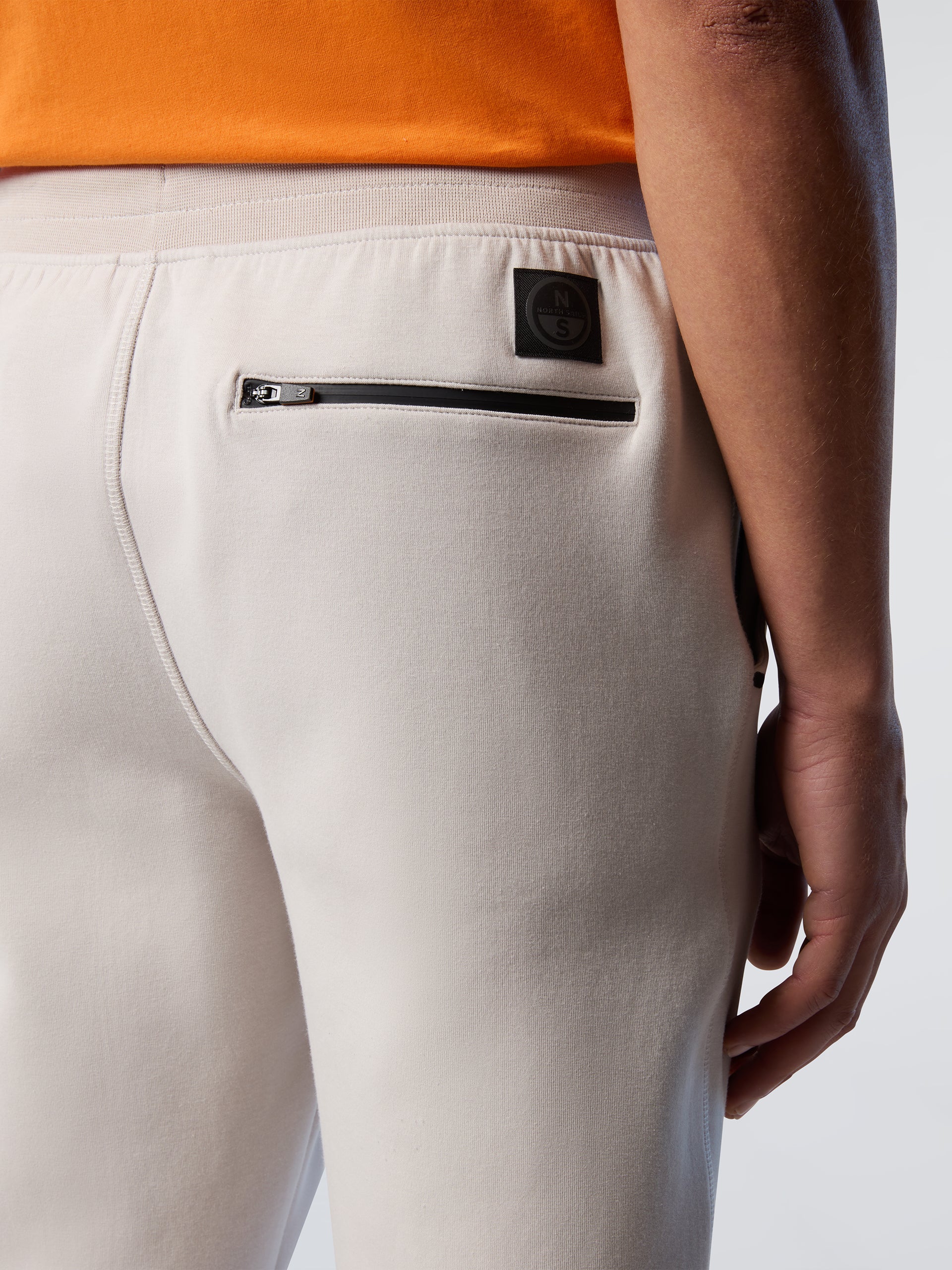 Interlock sweatpants - Image 10
