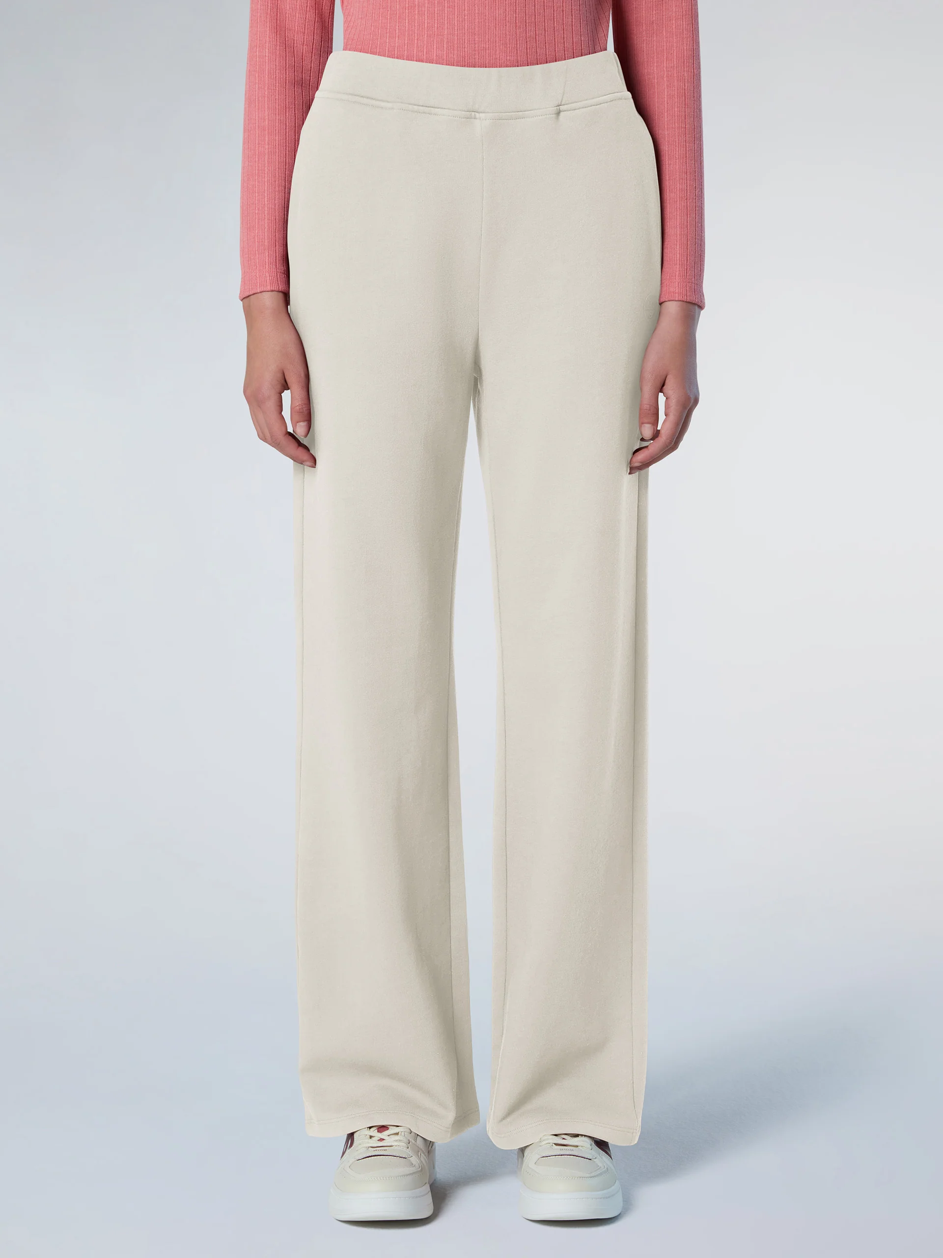Sweatpants with back yoke - Image 15